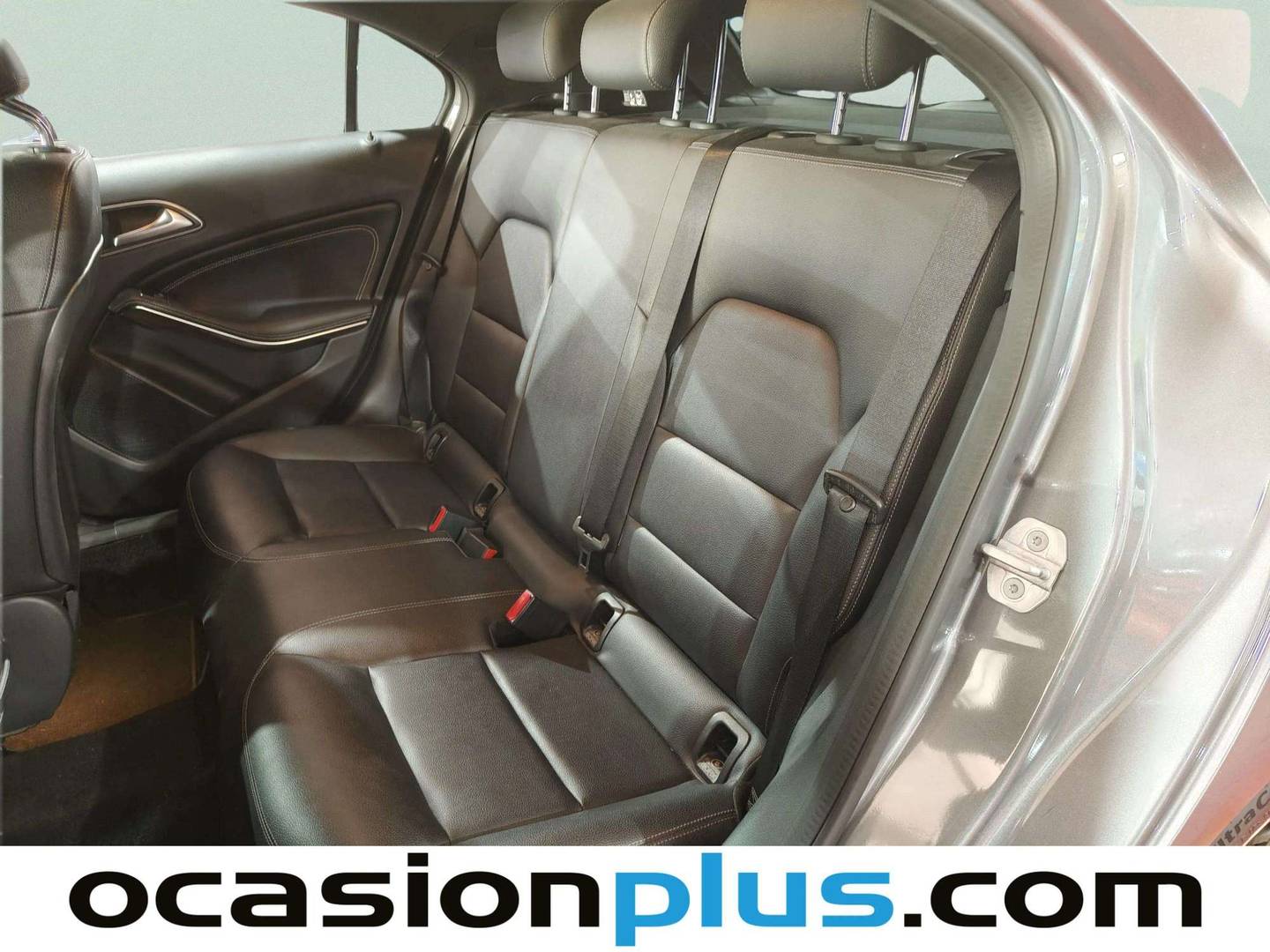 Foto asientos traseros Mercedes Clase A Mercedes-Benz Clase A Clase A 180 d (109 CV)
