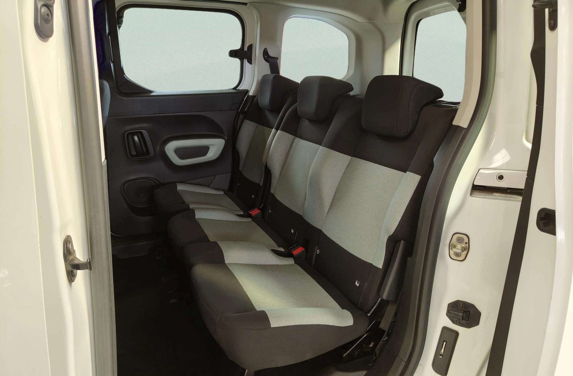 Citroën Berlingo Combi PureTech 110 Talla M Feel - foto 10