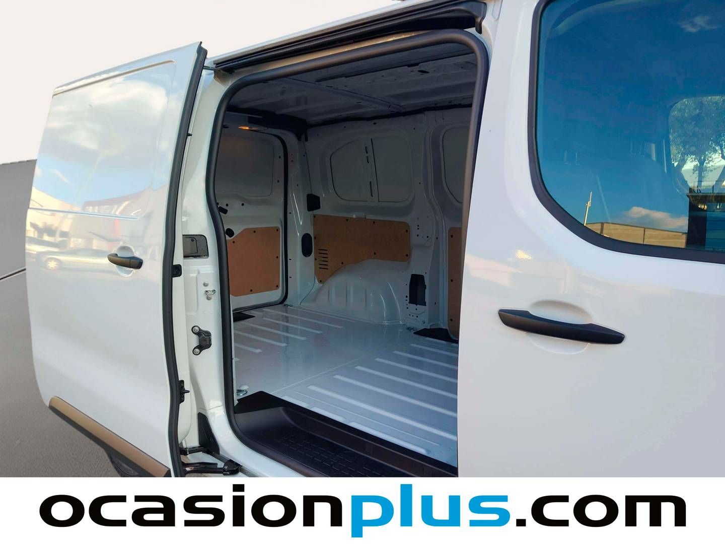 Fotos maletero Fiat Scudo Fiat Scudo Furgón M 1.5 Diésel (120 CV)