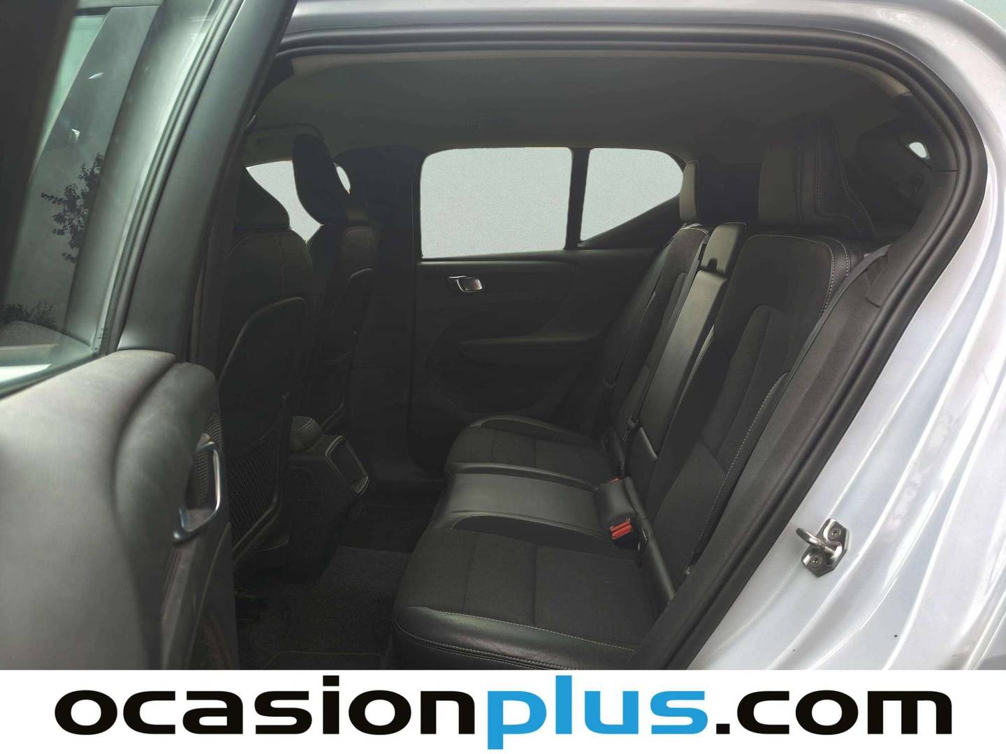 Foto asientos traseros Volvo XC40 Volvo XC40 D4 Business Plus AWD Auto (190 CV)