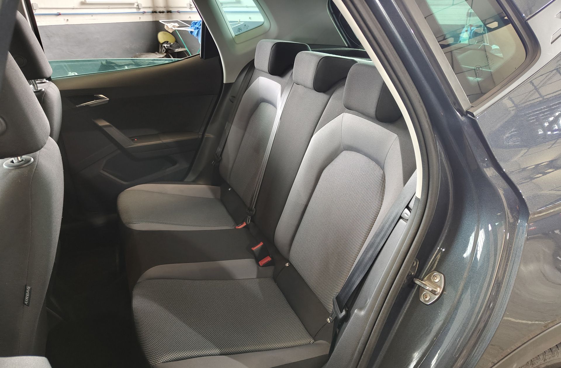 SEAT Arona 1.6 TDI Ecomotive Style - foto 9