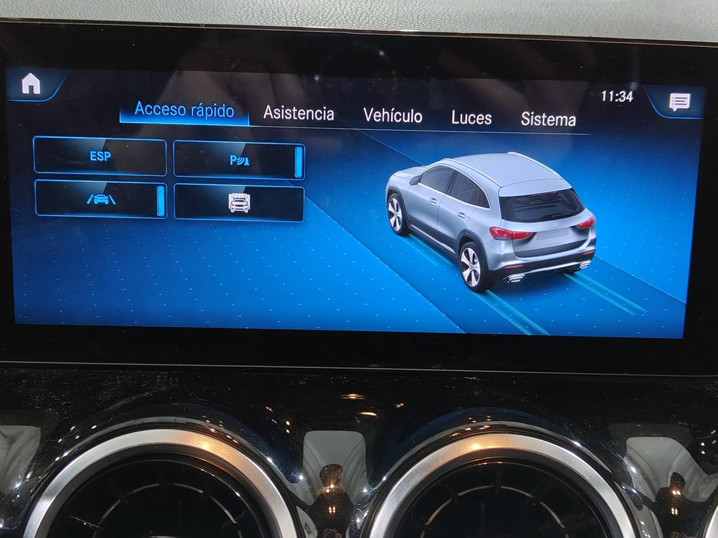 Foto Mercedes GLA Mercedes-Benz GLA 180 (136 CV) Pack AMG