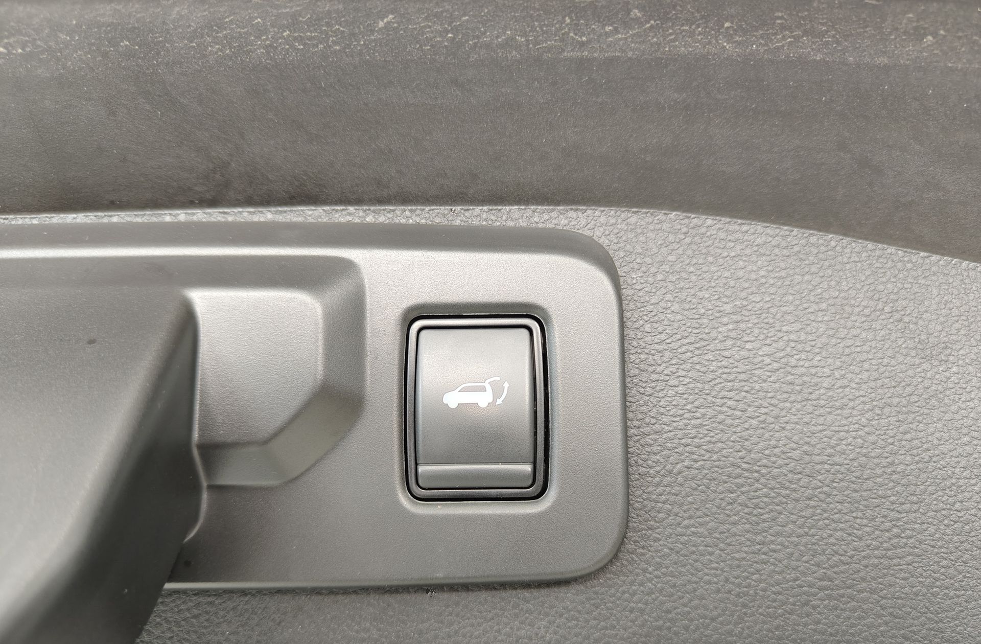 Renault Austral Techno Mild Hybrid - foto 18