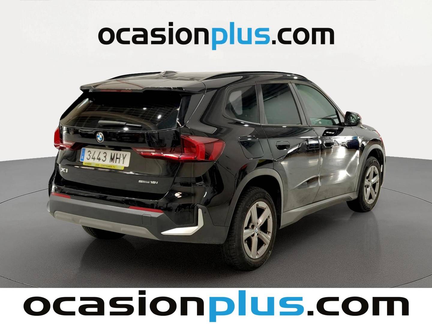 Foto trasera BMW X1 BMW X1 sDrive18i (136 CV) derecha