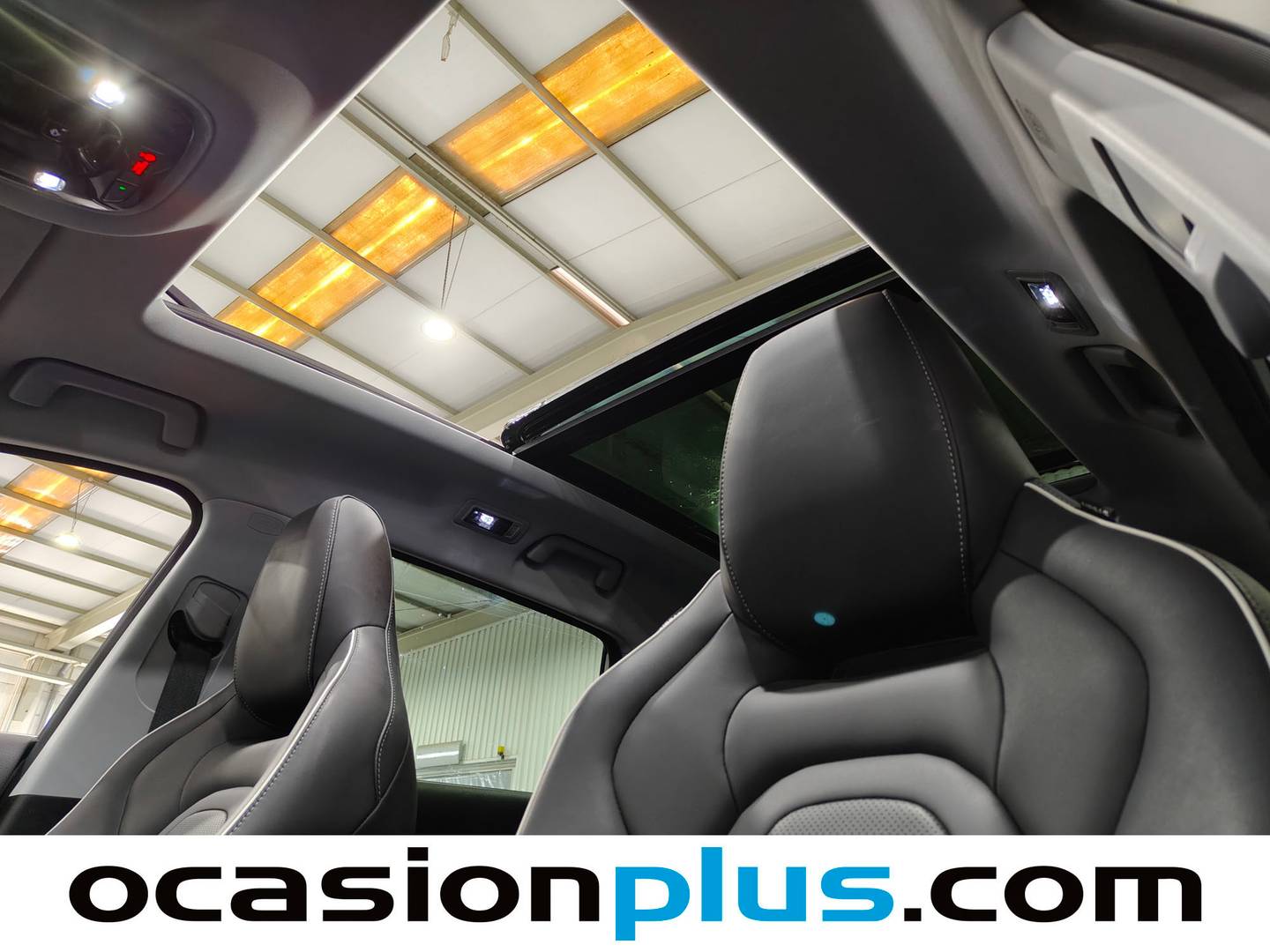 Acabados EBRO S700 EBRO S700 1.6 TGDI Luxury 7 DCT (147 CV)