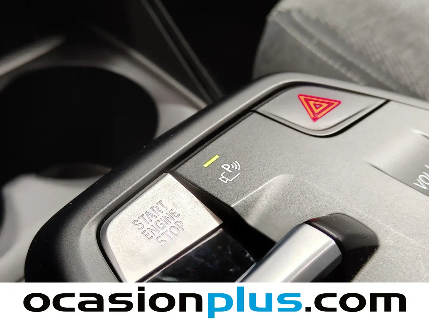 Foto BMW Serie 2 Active Tourer BMW Serie 2 218d Active Tourer (150 CV)