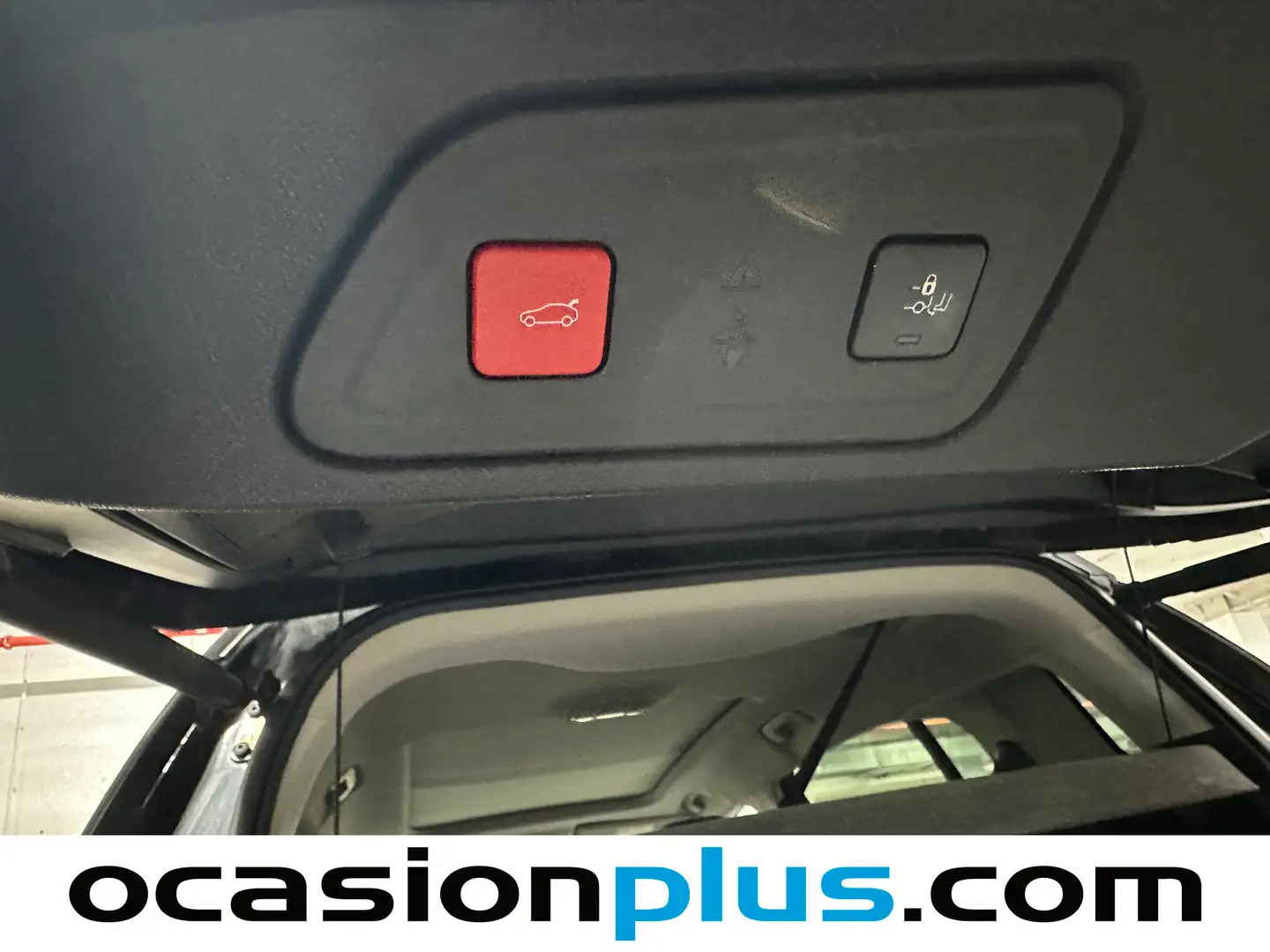 Foto Citroën C5 Aircross Citroen C5 Aircross BlueHdi 180 Shine Comfort Class EAT8 (177 CV)