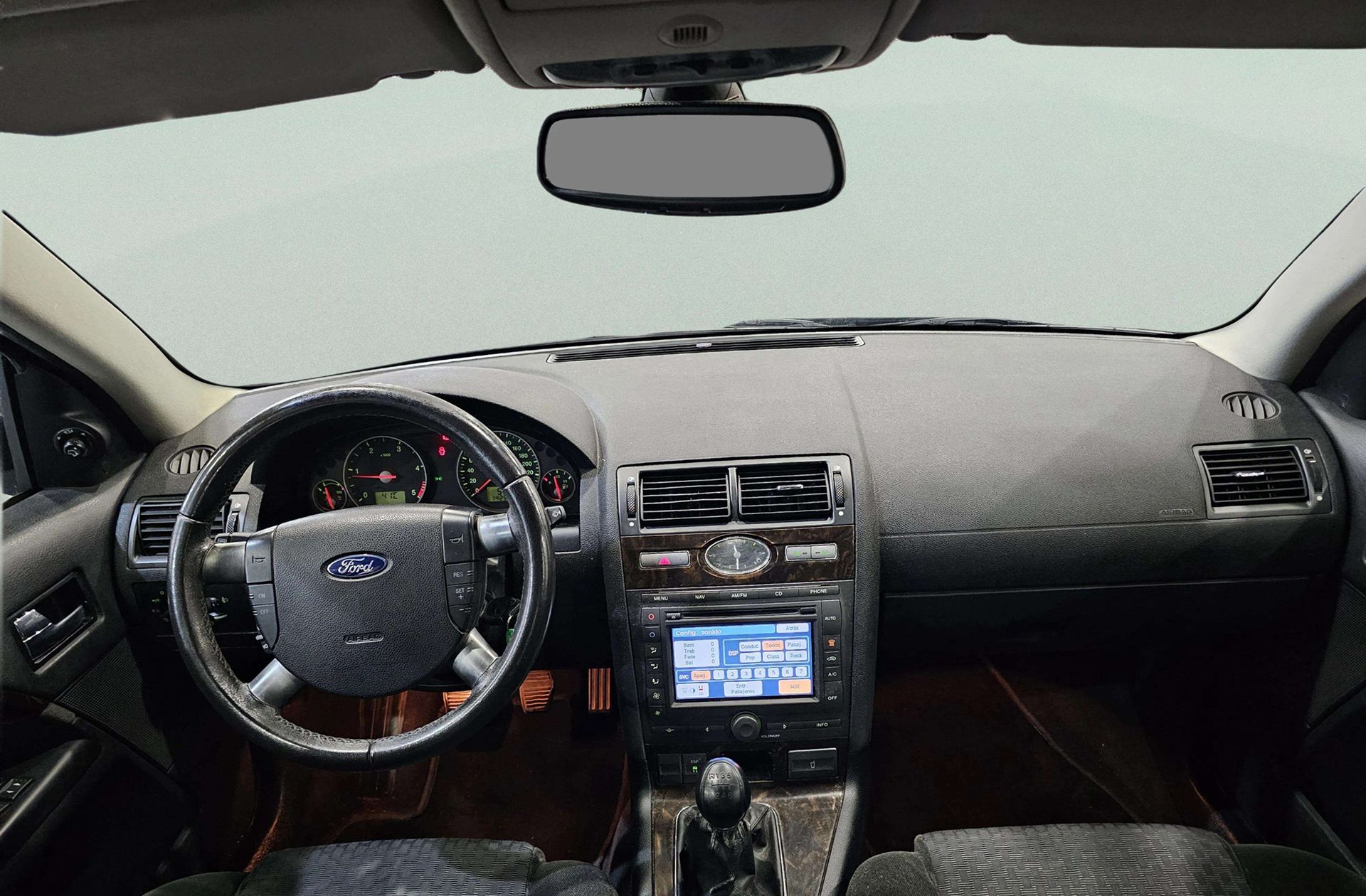 Ford Mondeo 2.0 TDCi Ghia - foto 6