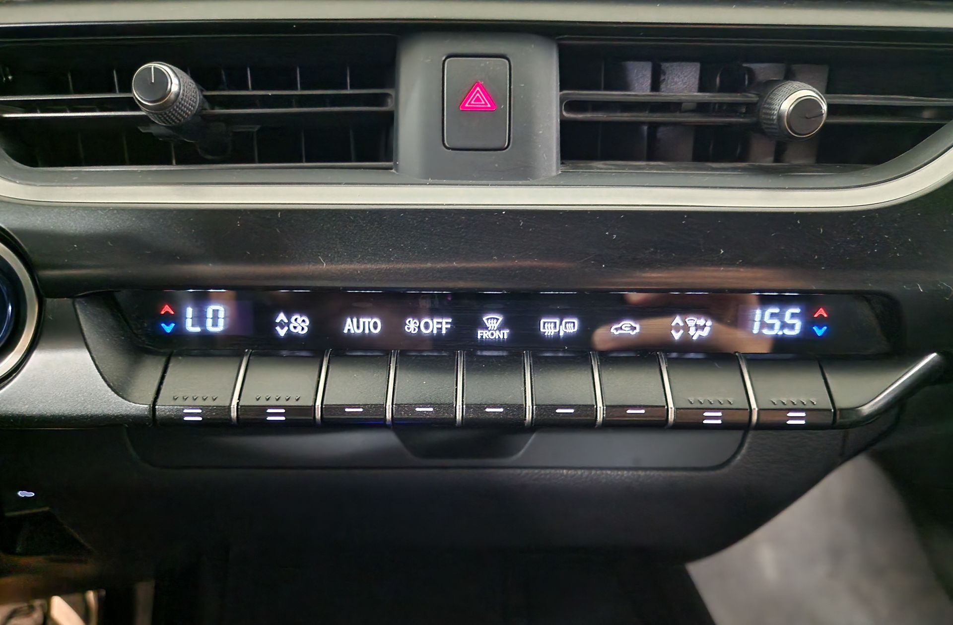 Lexus UX 250h Business 2WD - foto 33