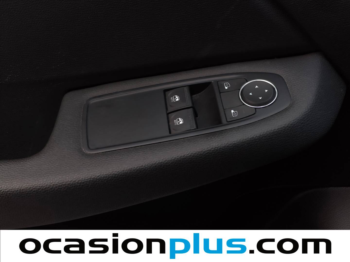 Foto Renault Clio Renault Clio Equilibre Blue dCi 74 kW (100 CV)