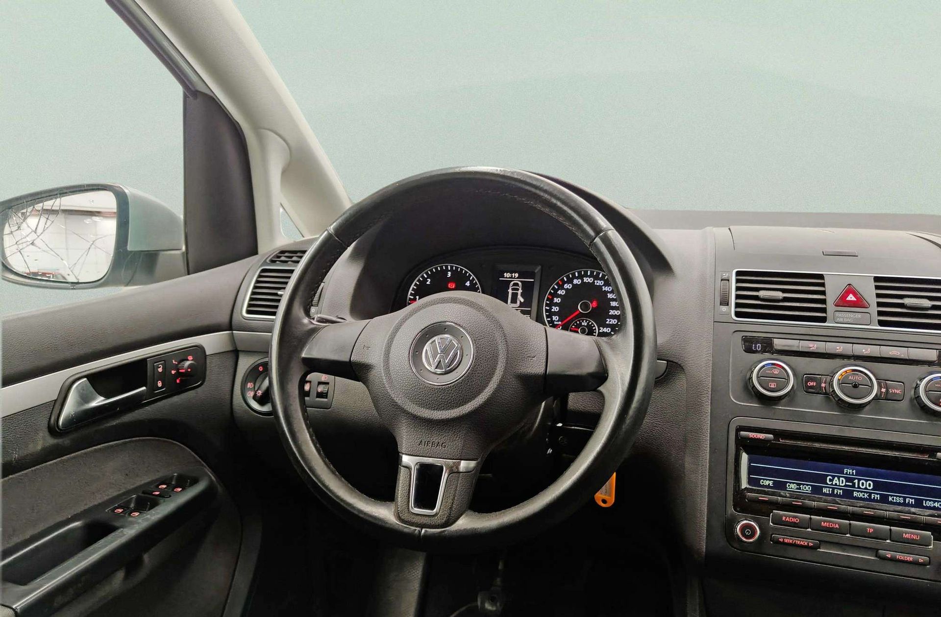 Volkswagen Touran Edition 1.6 TDI 7 plazas - foto 23