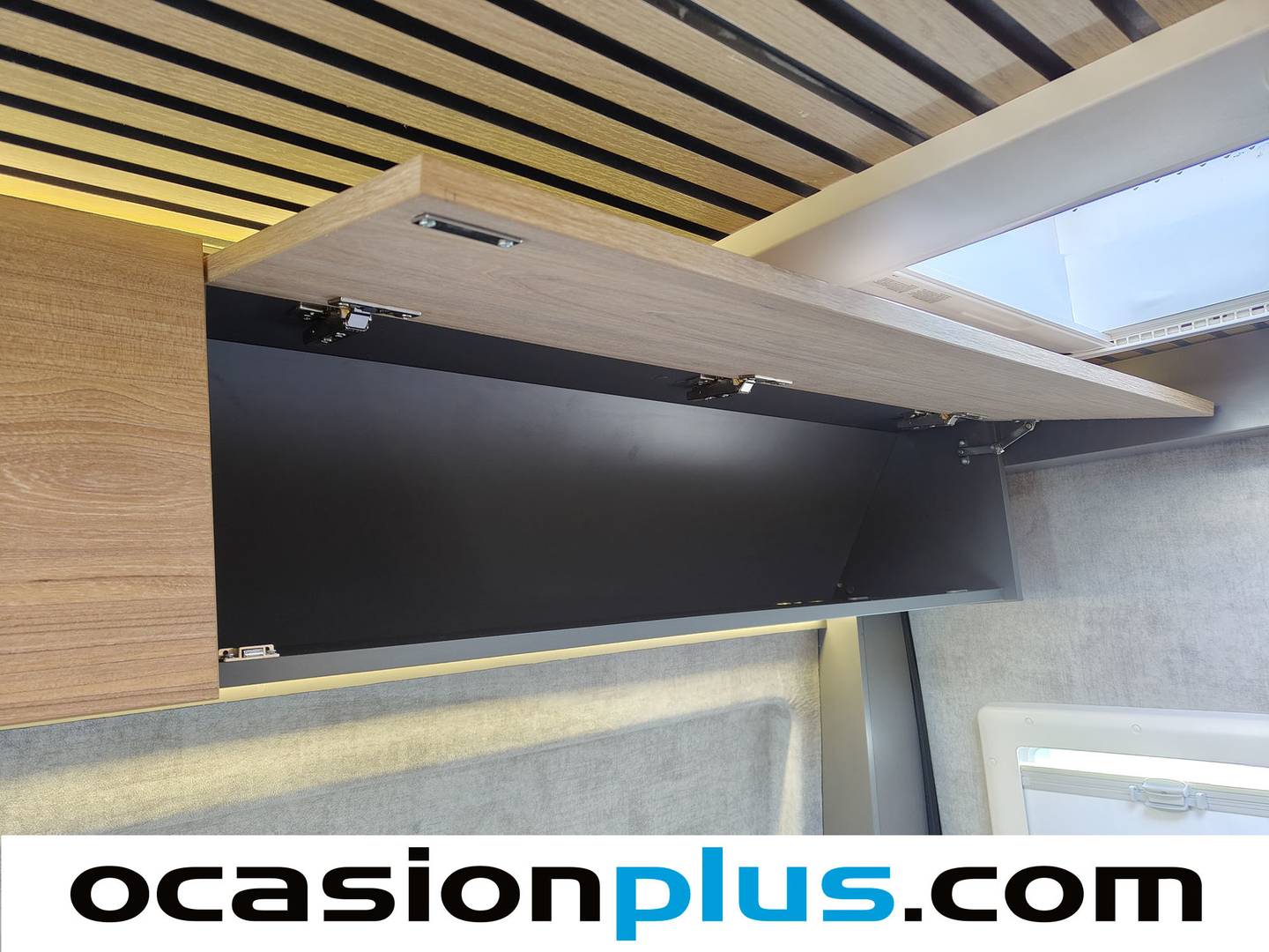 Foto Fiat Ducato Fiat Ducato 35 2.2 Multijet L3H2 Acristalado Auto (140 CV)