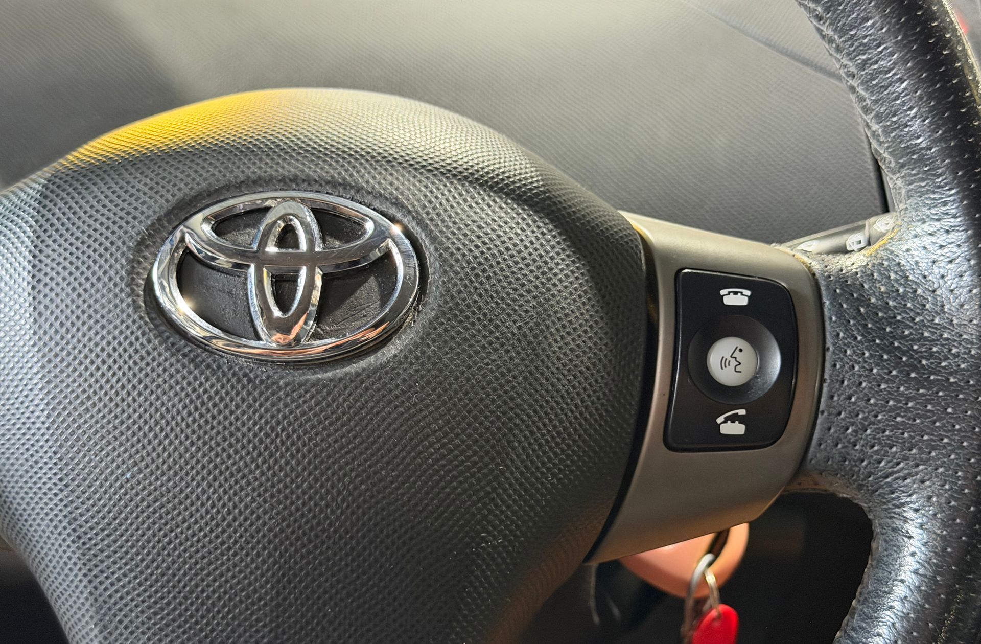 Toyota Yaris 1.3 VVT-I TS - foto 23