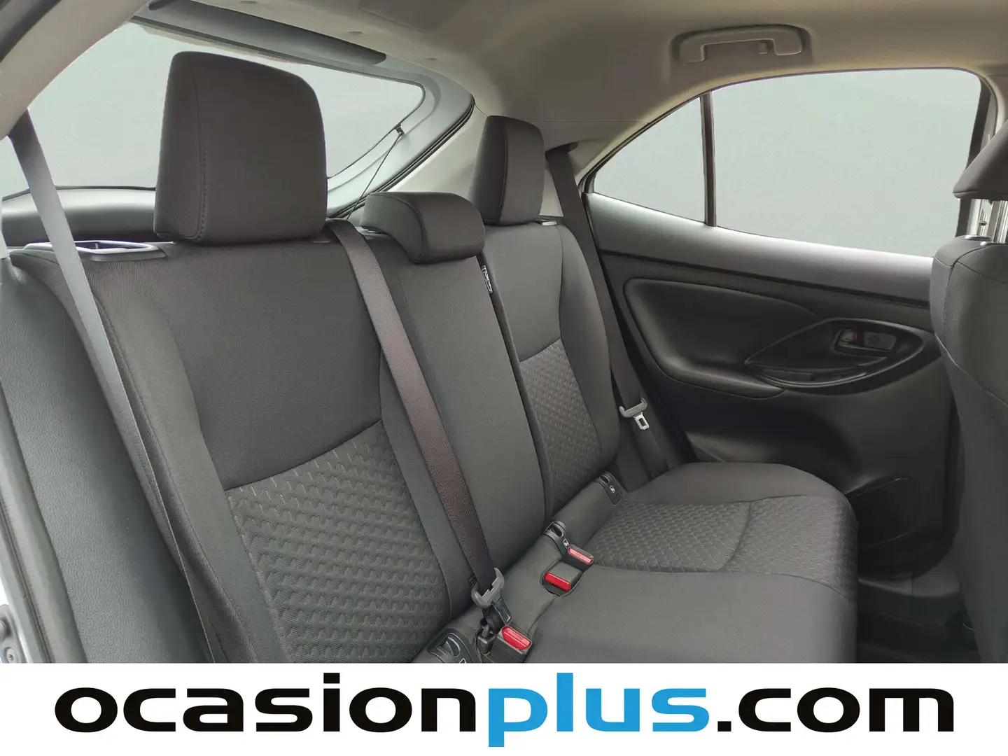 Foto Toyota Yaris Cross Toyota Yaris Cross 120H Business Plus (116 CV)