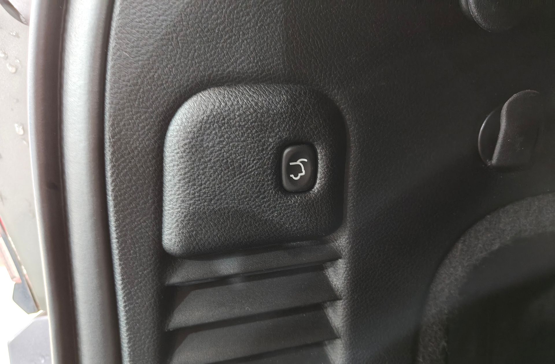 Jeep Grand Cherokee 3.0 V6 Diesel Limited - foto 17