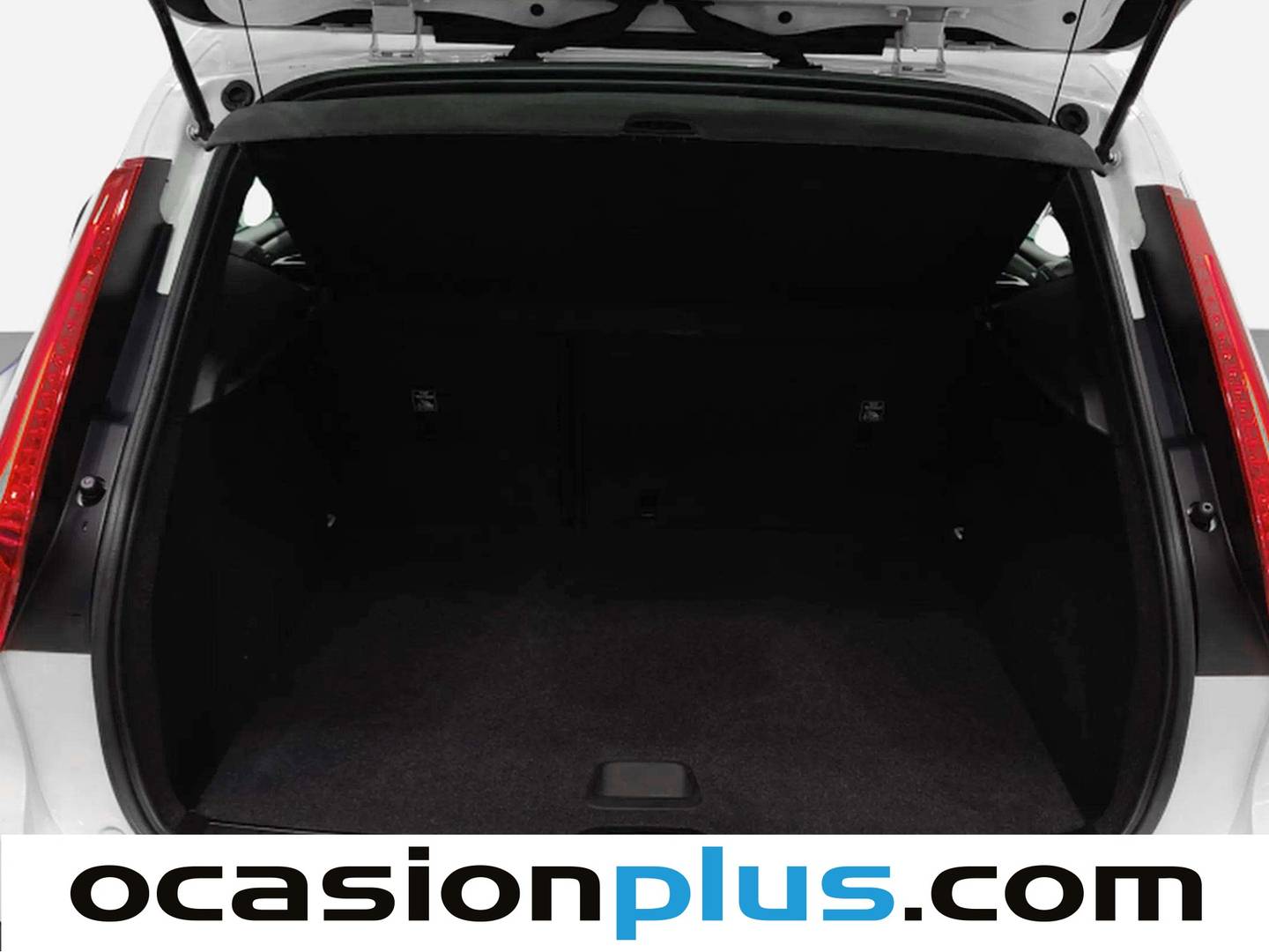 Fotos maletero Volvo XC40 Volvo XC40 D3 Momentum Core (150 CV)