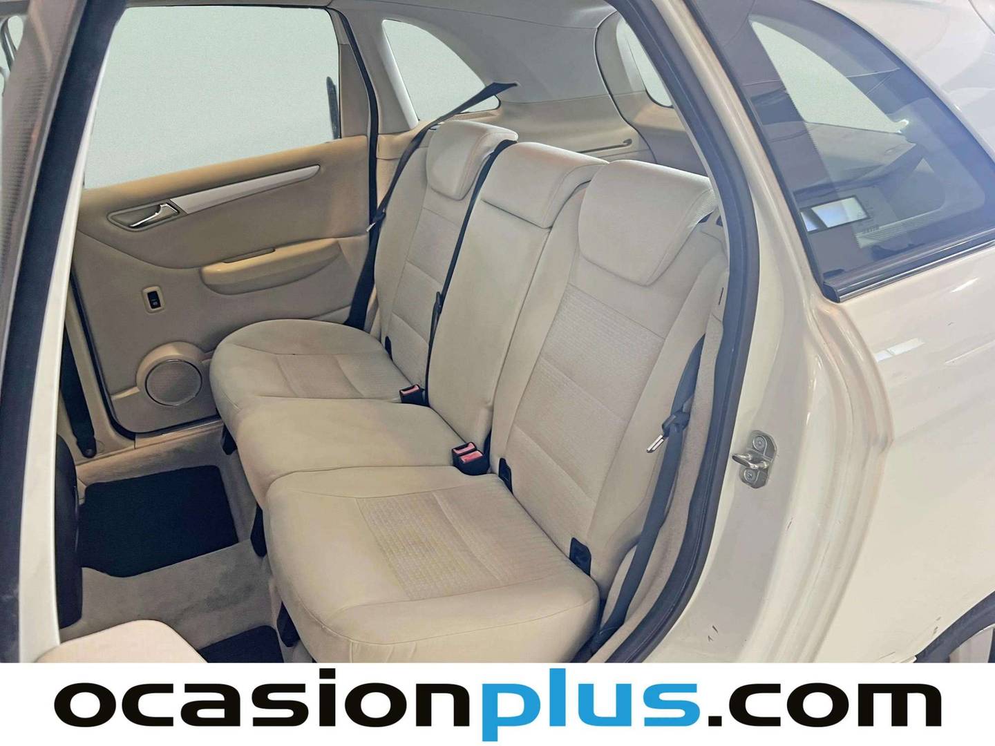Foto asientos traseros Mercedes Clase B Mercedes Clase B 180 CDI (109 CV)
