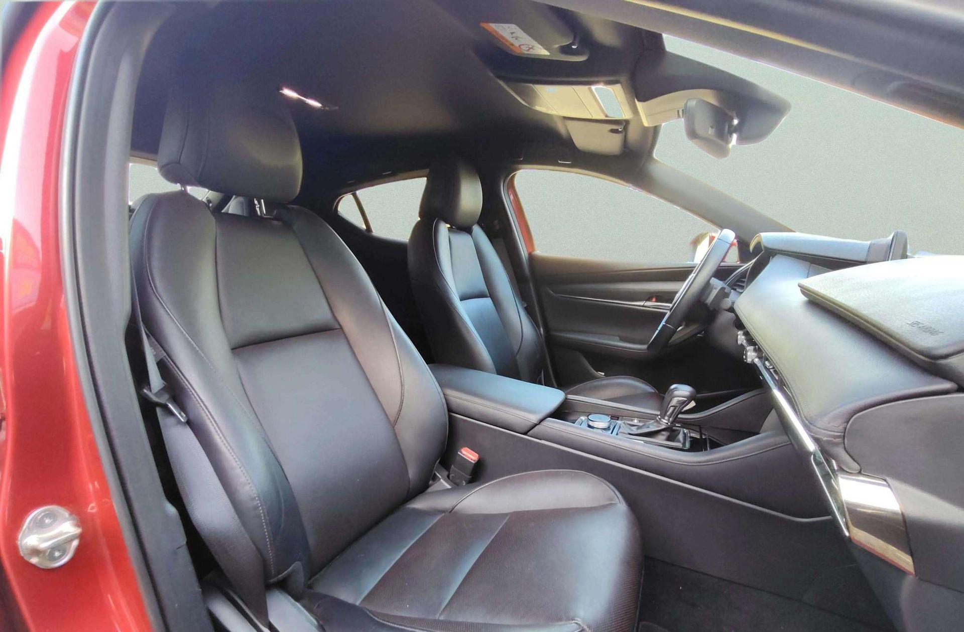 Mazda3 2.0 e-Skyactiv-X Zenith Safety Black - foto 23