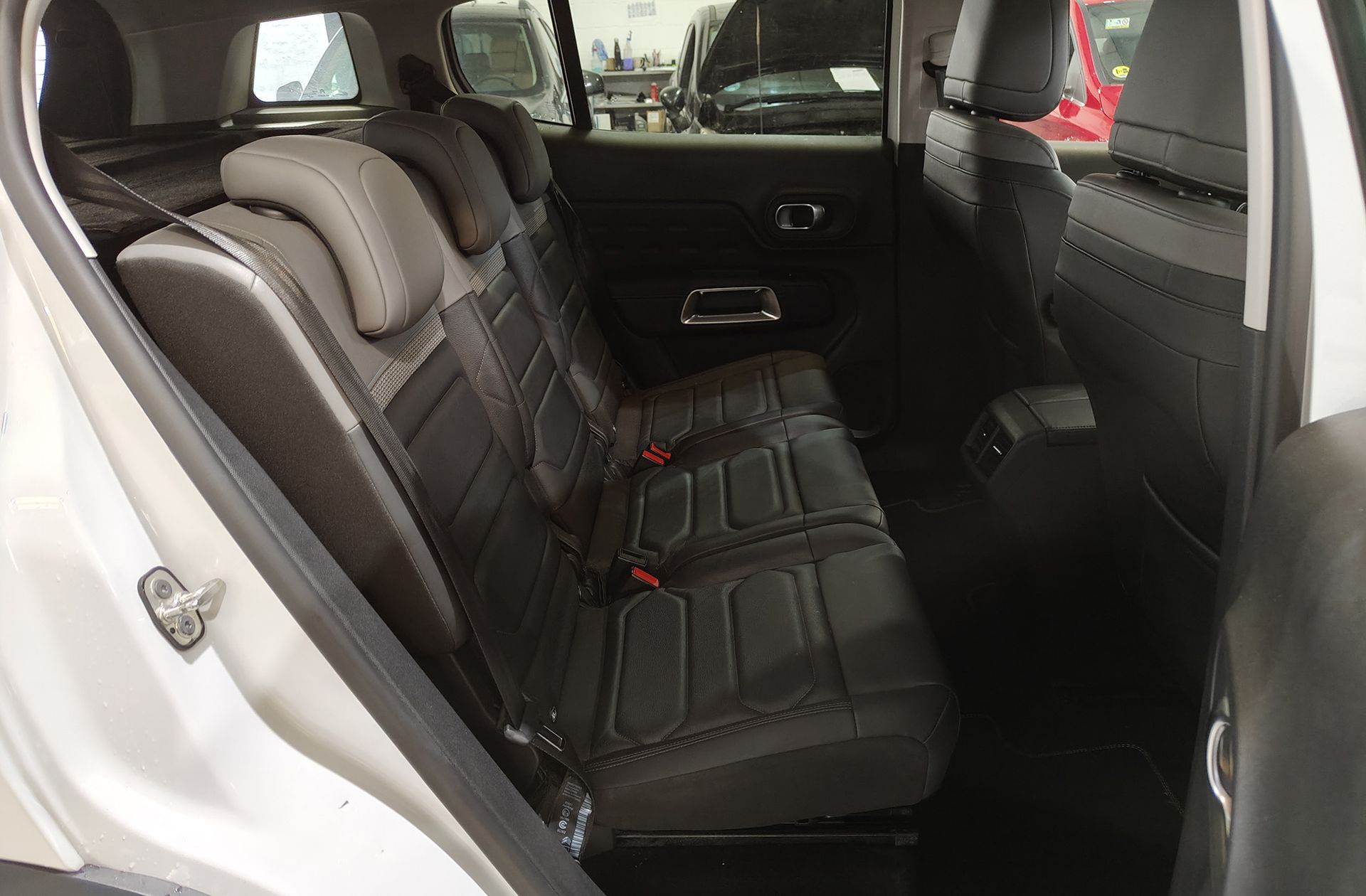 Citroën C5 Aircross 225 Shine Pack e-EAT8 - foto 22