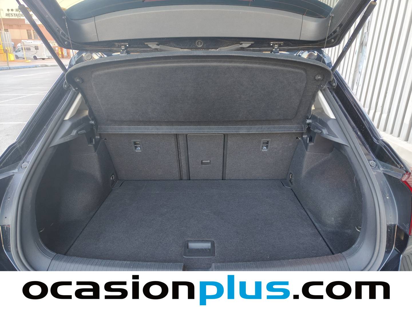 Foto Volkswagen T-Roc Volkswagen T-Roc Life 1.5 TSI (150 CV)