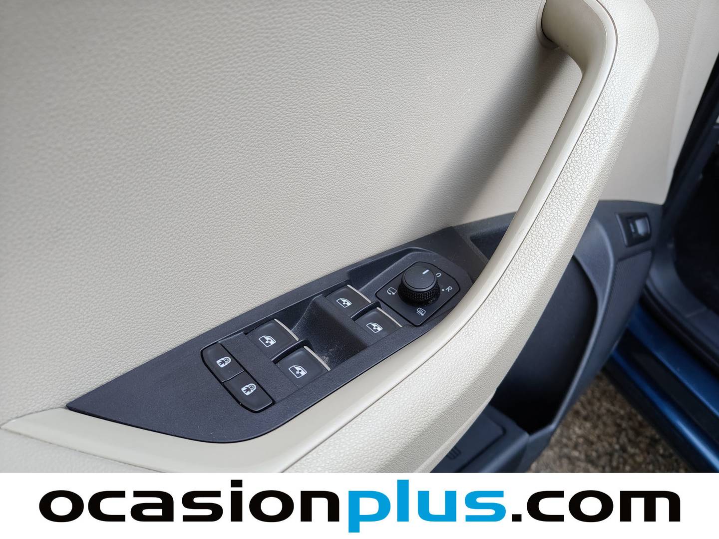 Foto Skoda Karoq Skoda Karoq 1.5 TSI ACT Style (150 CV)