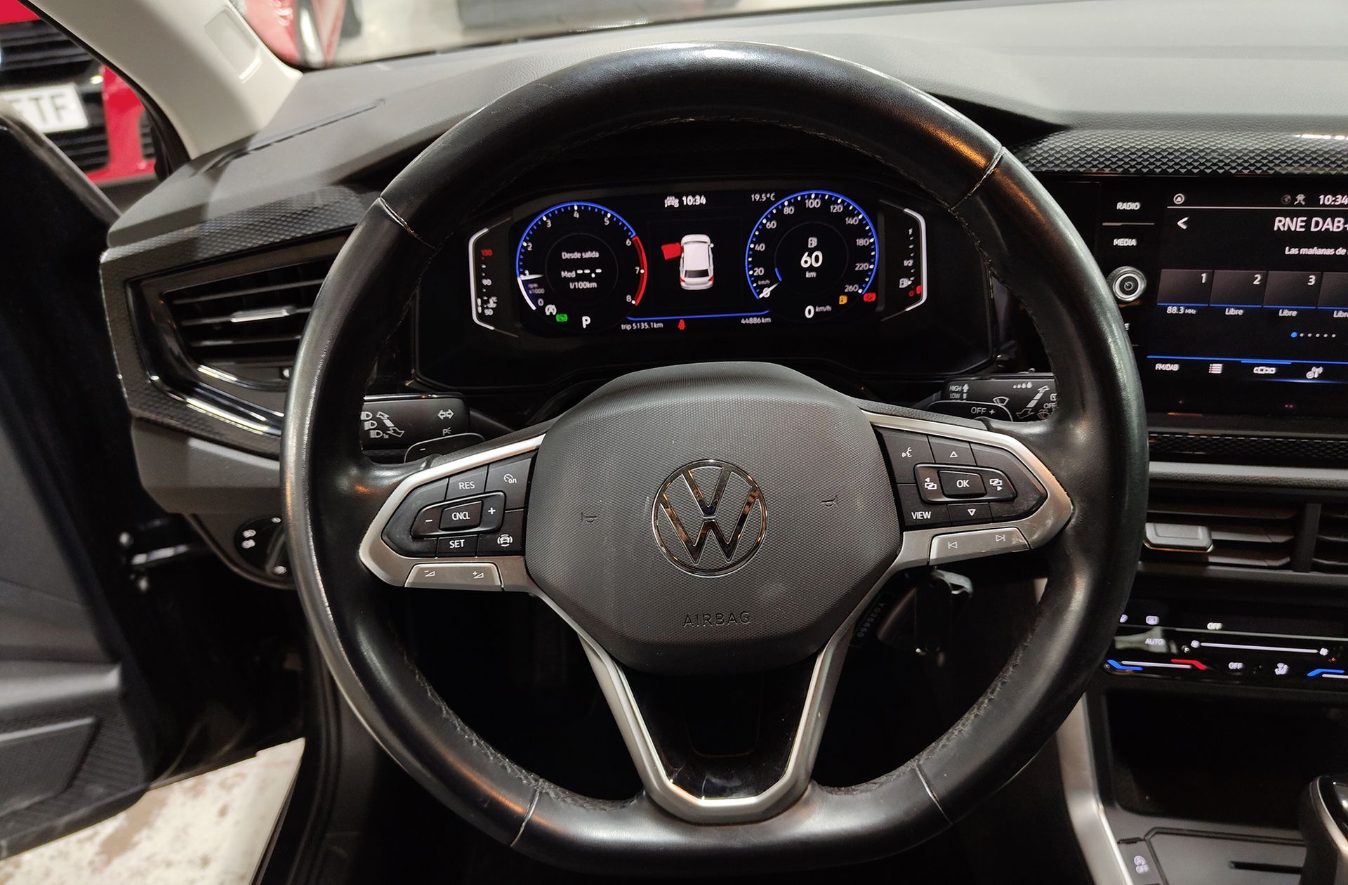 Volkswagen Polo Life 1.0 TSI DSG - foto 19