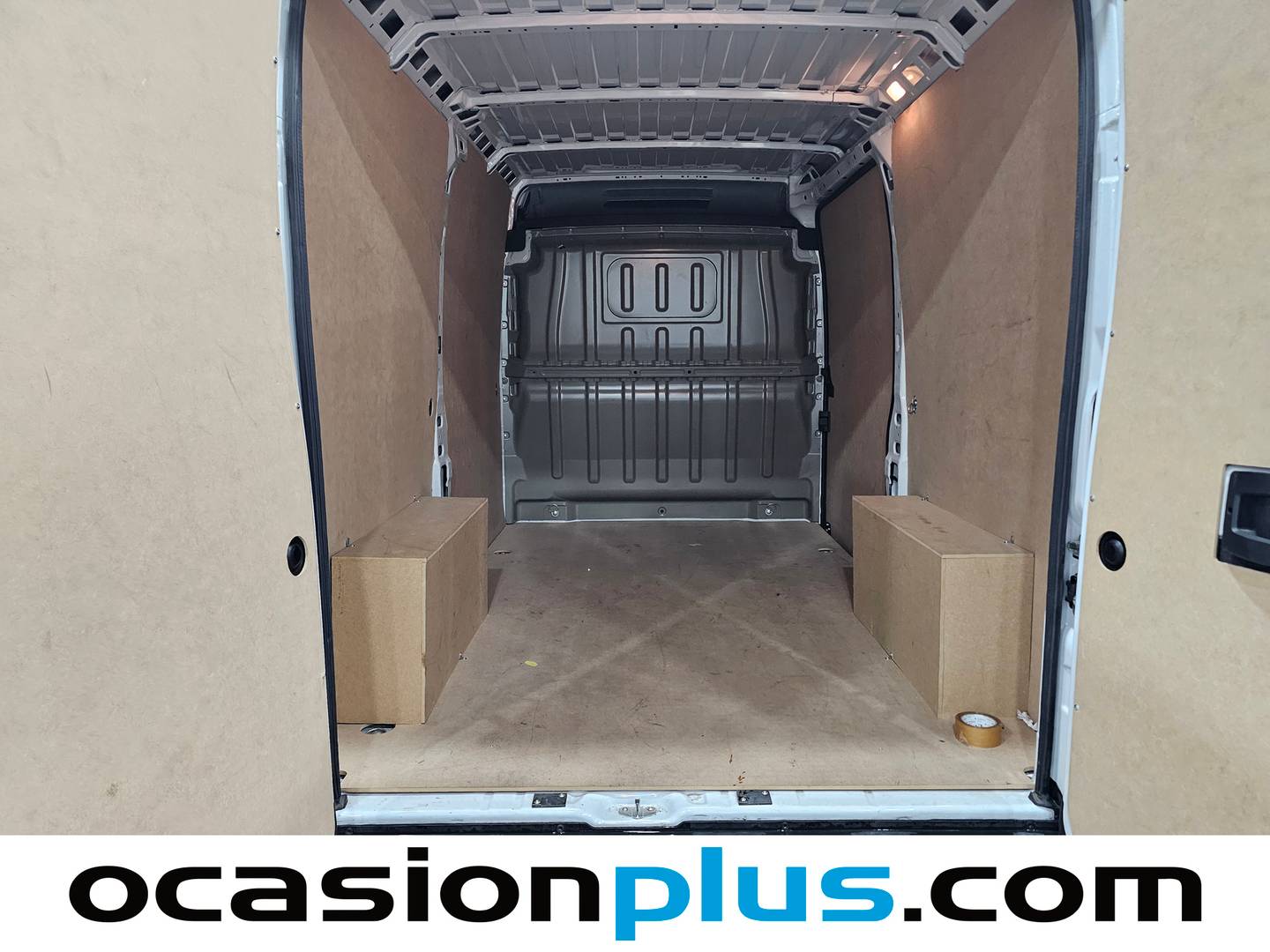 Foto asientos traseros Peugeot Boxer Peugeot Boxer Furgon BlueHDi 140 S&S 335 L2H2 (140 CV)