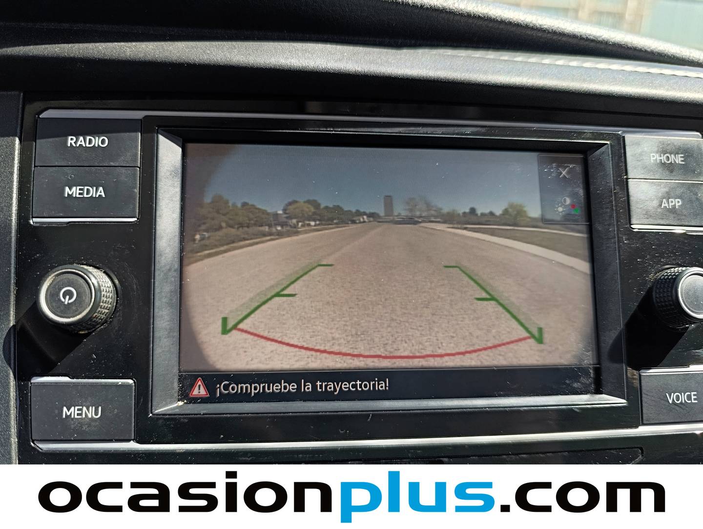 Equipamiento del Volkswagen Transporter Volkswagen Transporter Furgon Batalla Larga TN 2.0 TDI (150 CV)