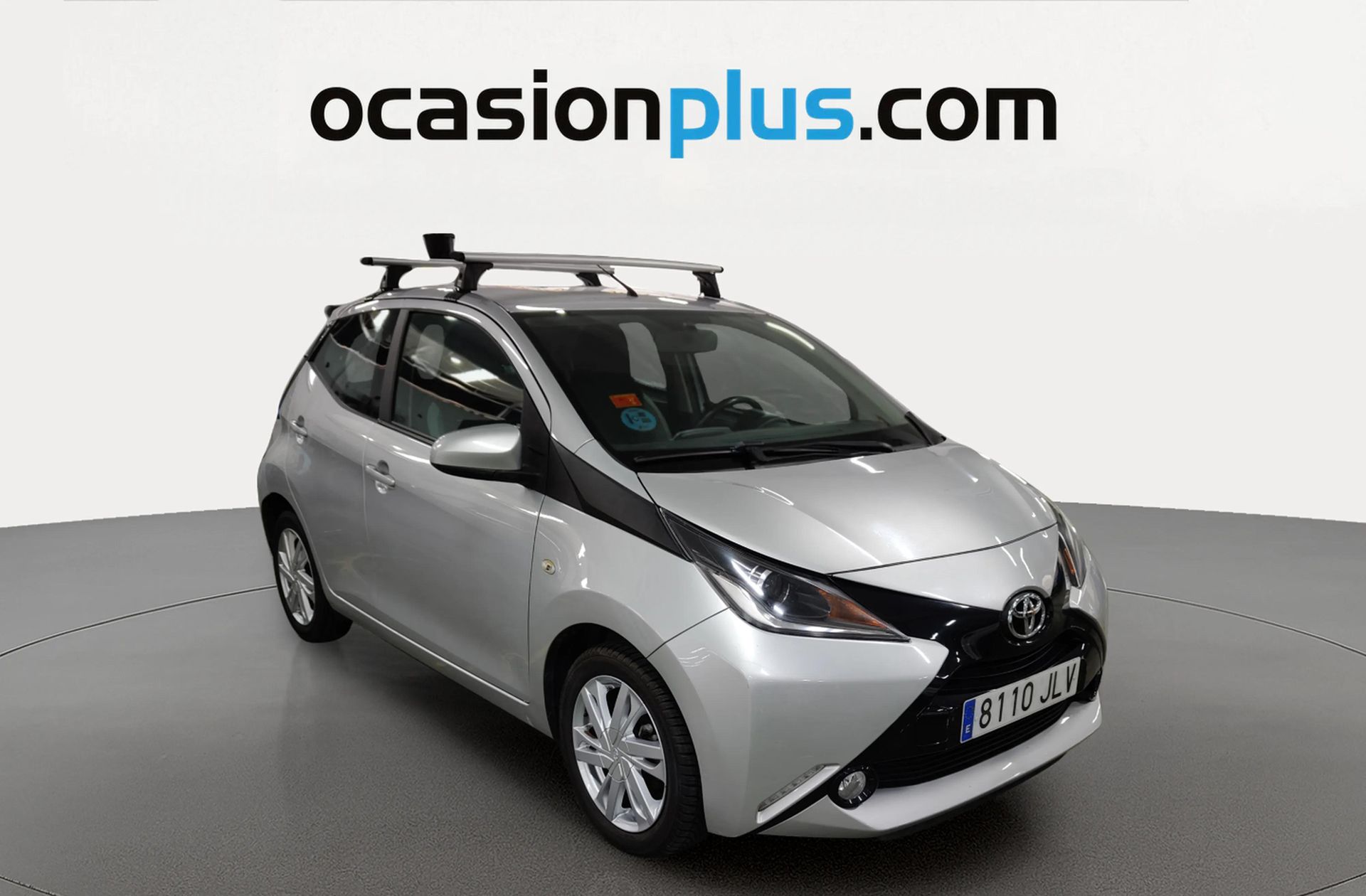 Toyota Aygo 1.0 70 x-play - foto 2