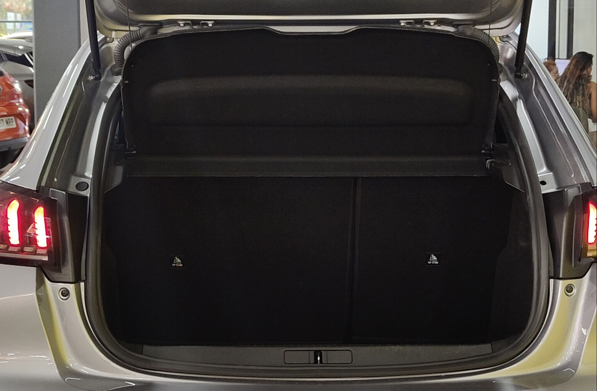 Peugeot 208 PureTech 100 Allure Pack - foto 17