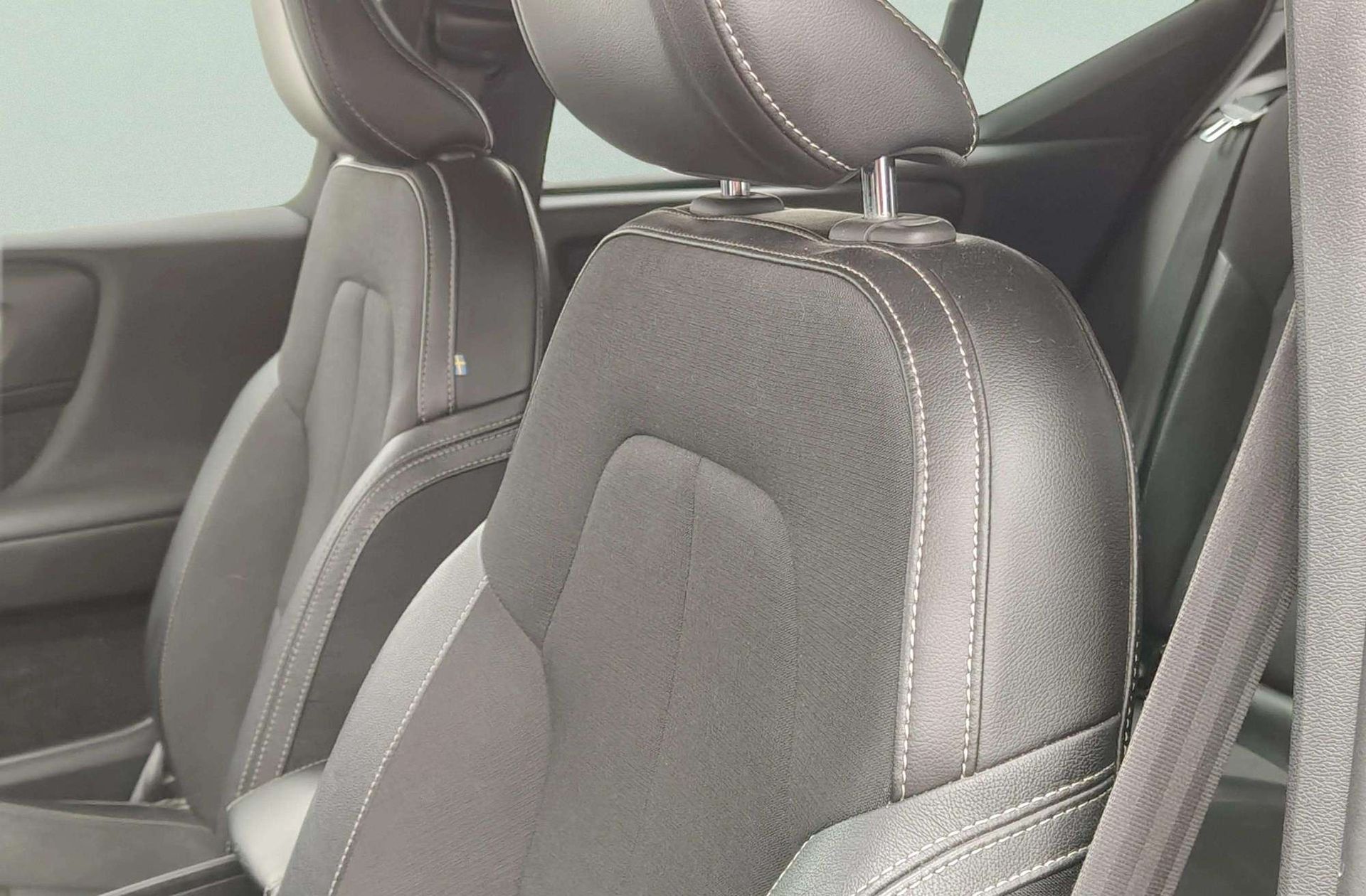 Volvo XC40 D3 Momentum - foto 11