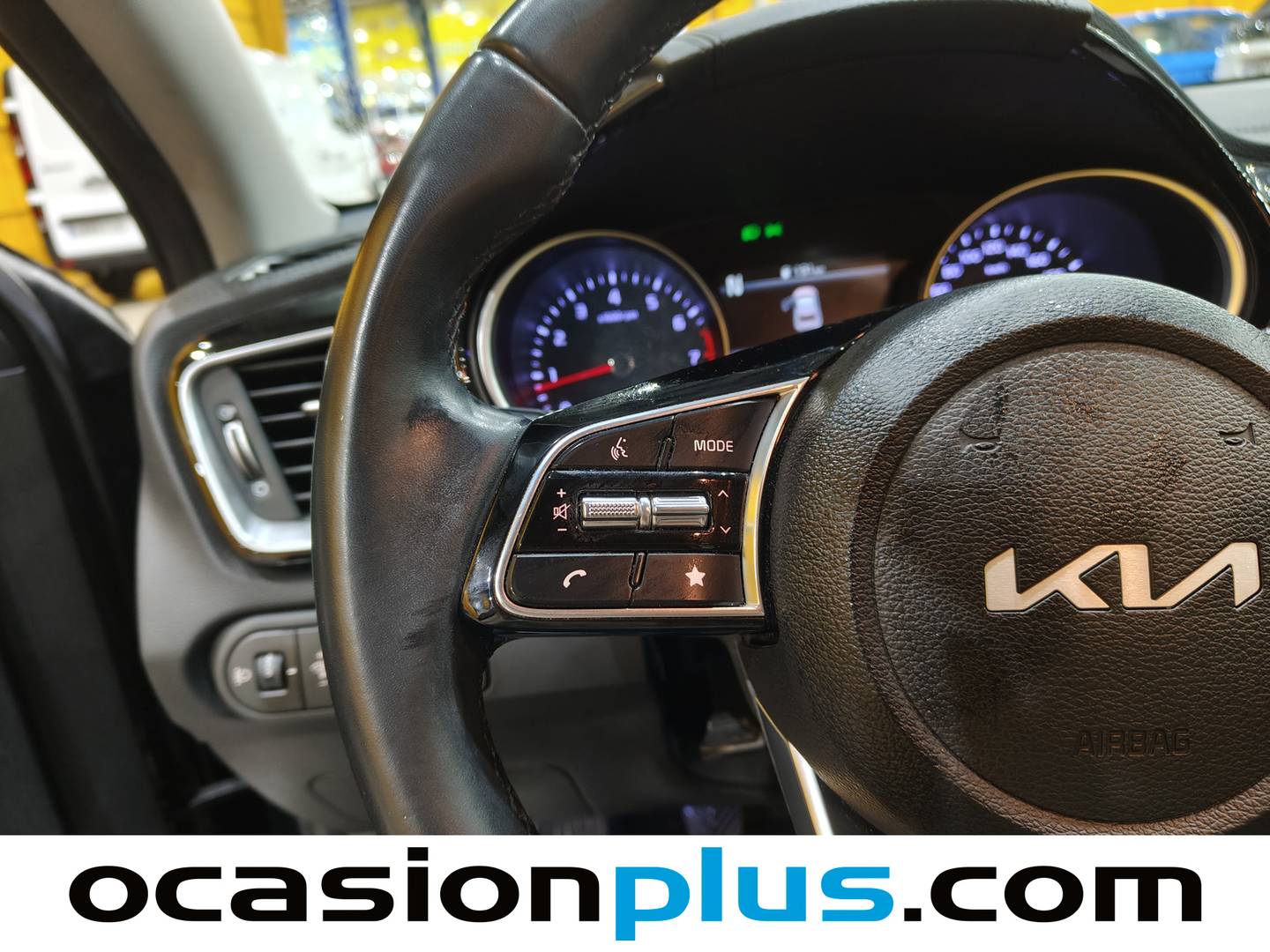 Foto KIA XCeed Kia XCeed 1.5 MHEV iMT Tech (160 CV)