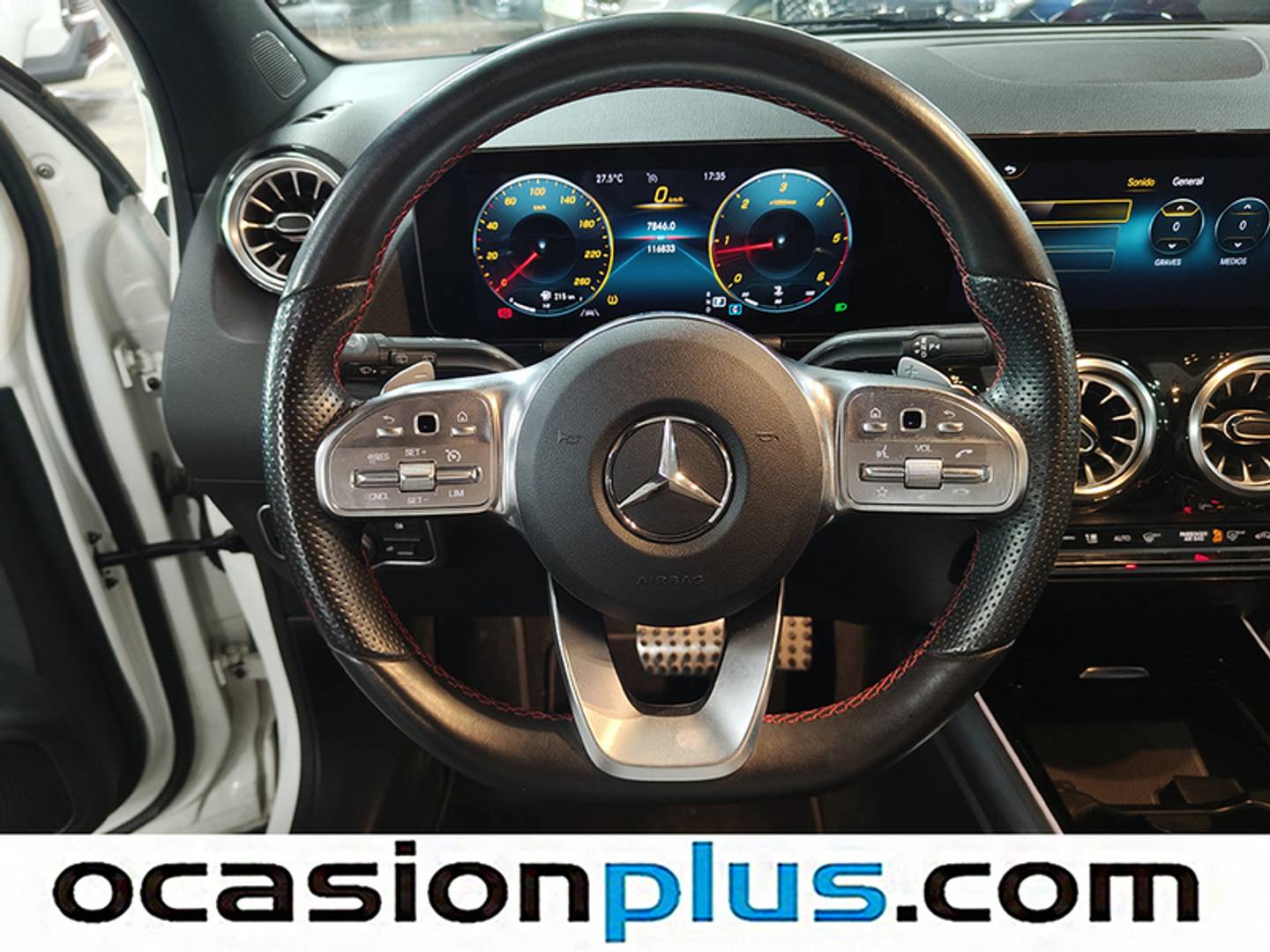 Foto Mercedes GLA Mercedes-Benz GLA 200 D Paquete AMG (150 CV)
