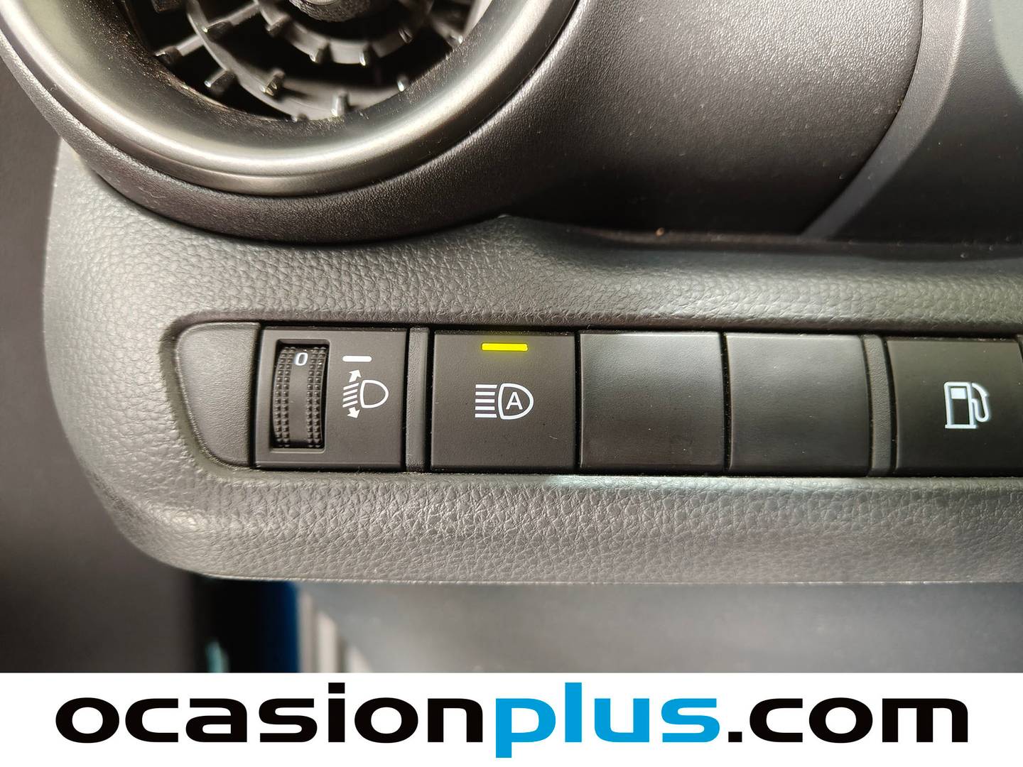 Accesorios del Toyota C-HR Toyota C-HR 140H Advance (140 CV)