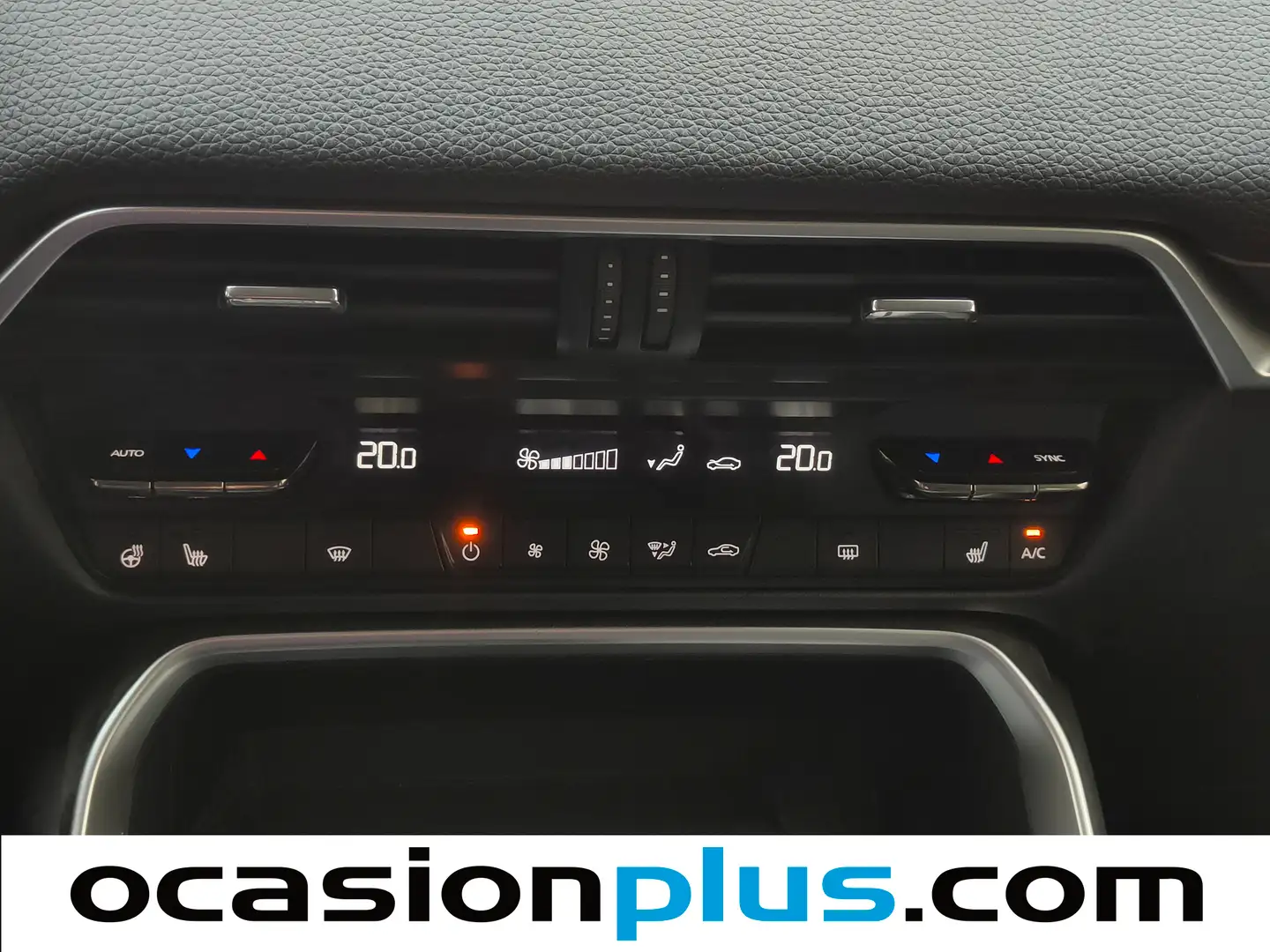 Foto Mazda CX-60 Mazda CX-60 3.3 e-Skyactiv D MHEV Exclusi-Line 8AT (200 CV)