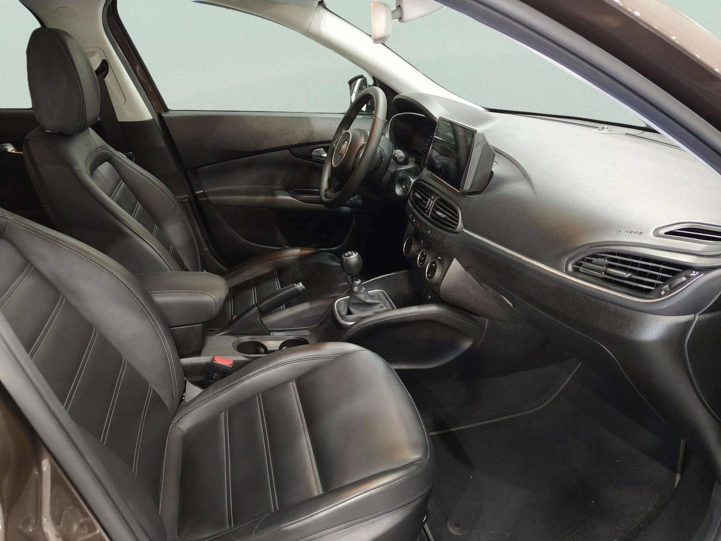 Fiat Tipo Fiat Tipo 1.4 T-Jet Lounge (120 CV) manual