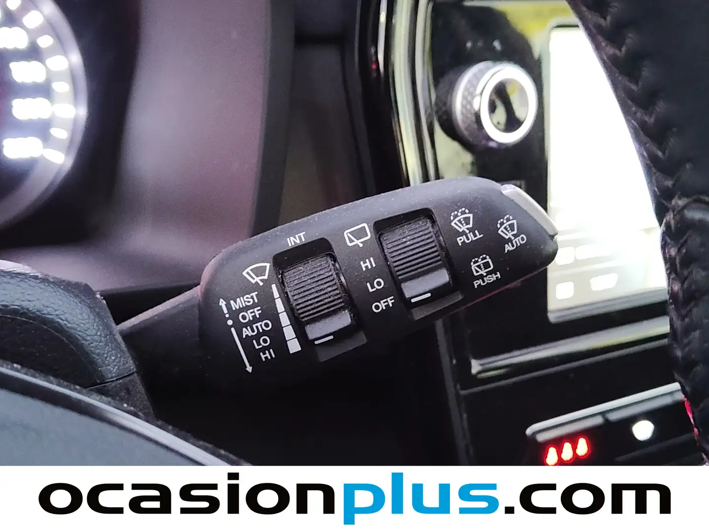 Foto SsangYong Tivoli Ssangyong Tivoli 1.2 G12T Premium (128 CV)