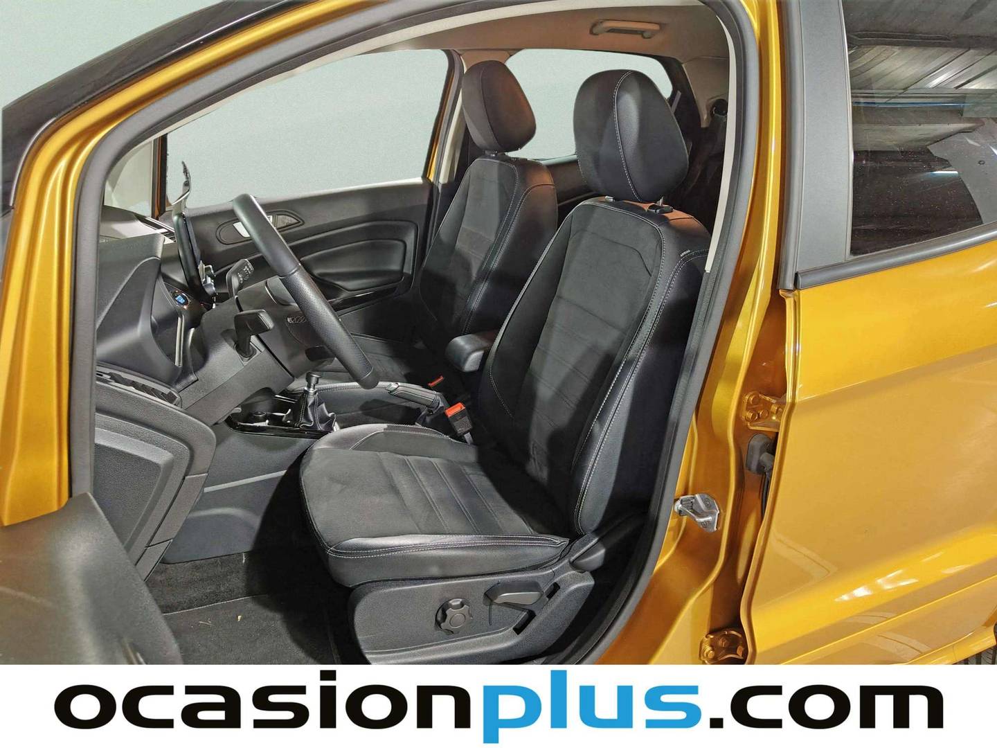 Foto asientos delanteros Ford EcoSport Ford EcoSport 1.0T EcoBoost S&S ST Line (125 CV)