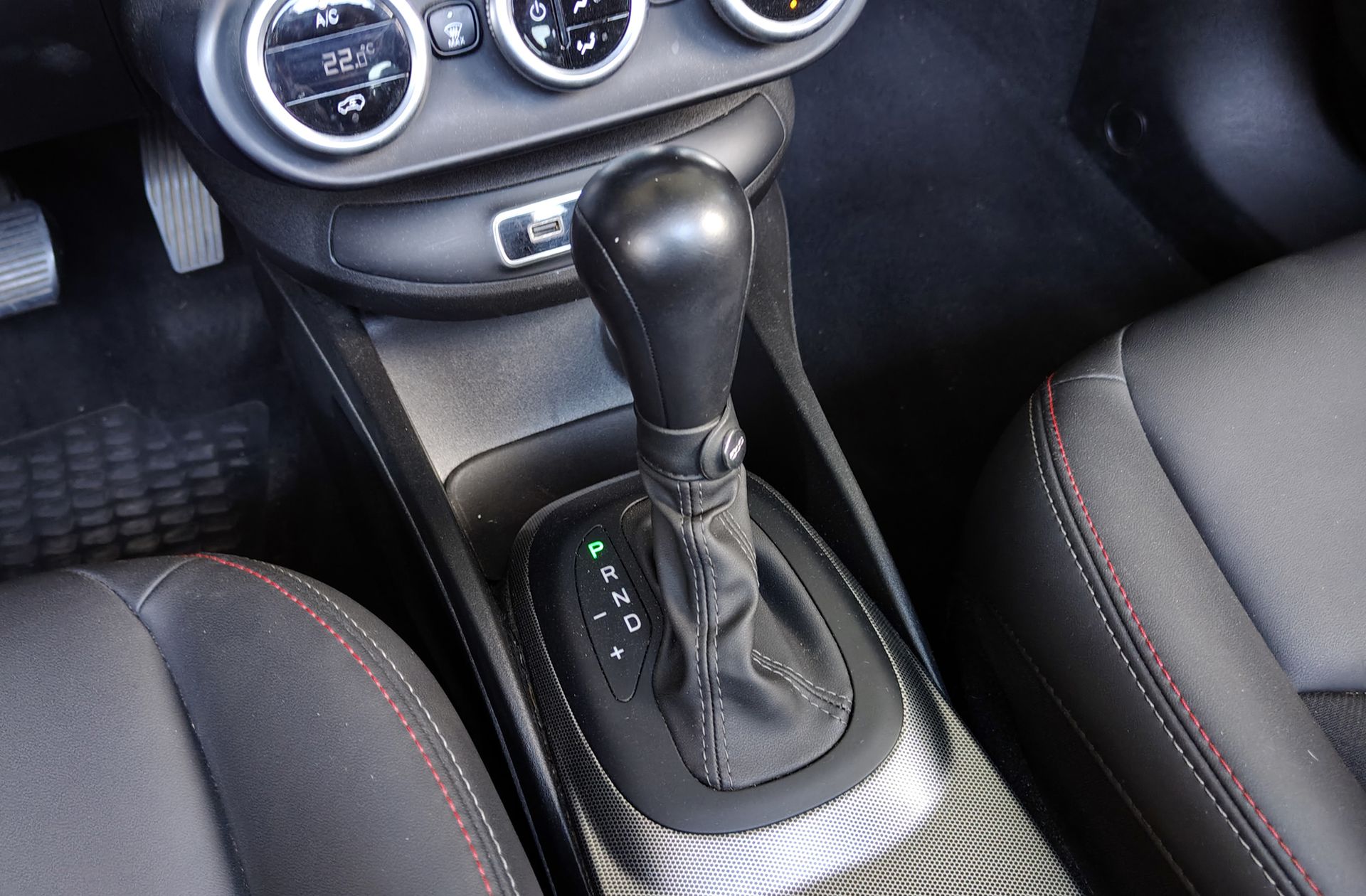 Fiat 500X 1.5 Hybrid Sport DCT - foto 6