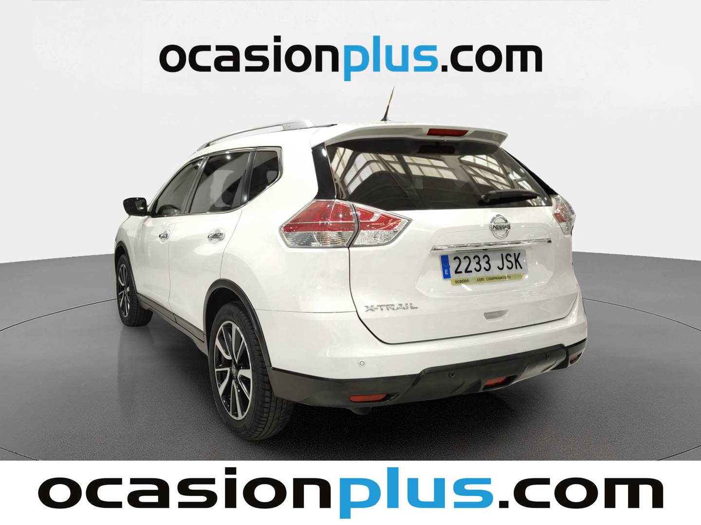 Foto trasera Nissan X-TRAIL Nissan X-Trail 1.6 dCi Tekna 4x2 (130 CV) izquierda