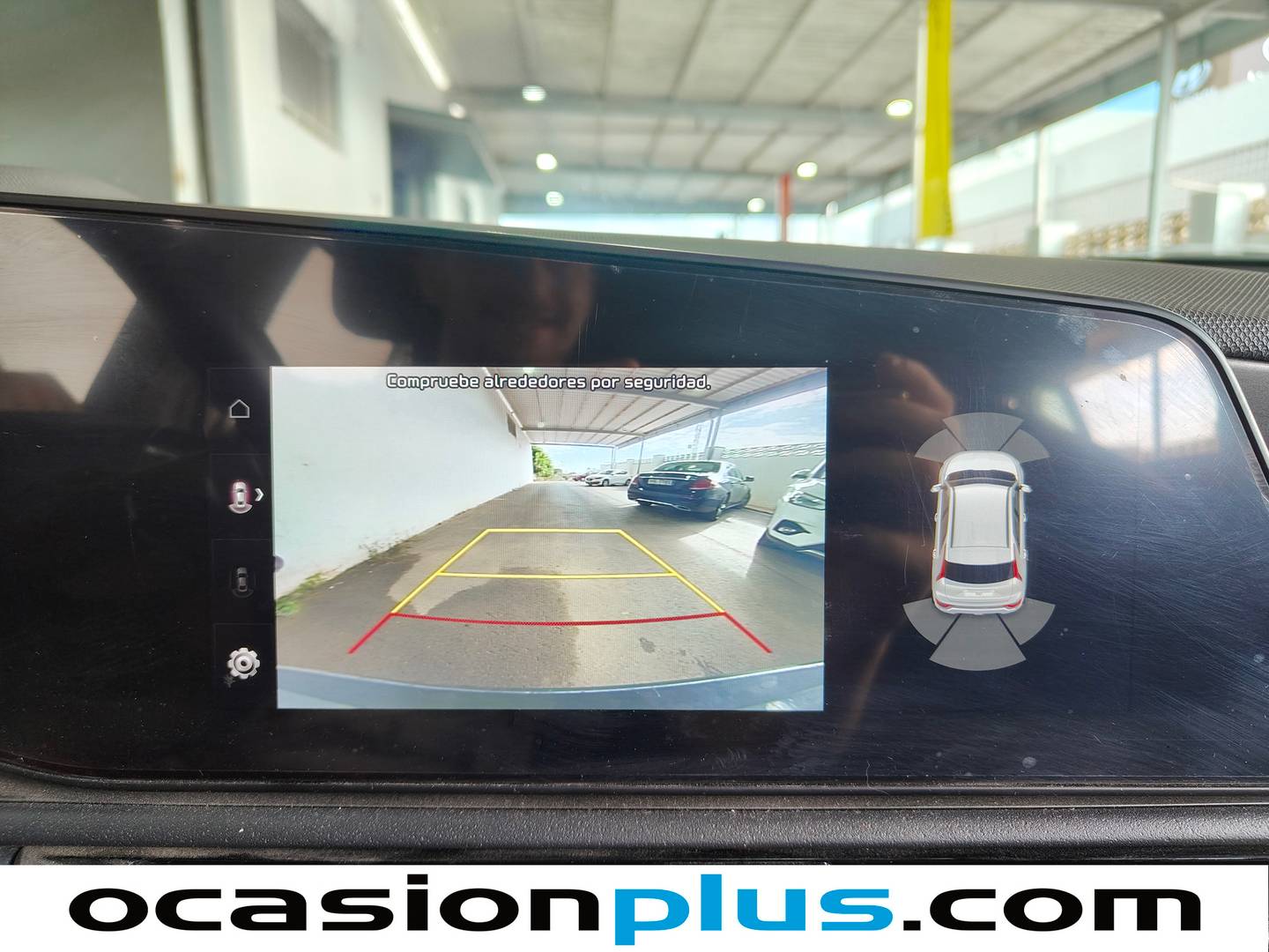 Extras y acabados del KIA Niro KIA Niro 1.6 GDi HEV Híbrido Drive (141 CV)