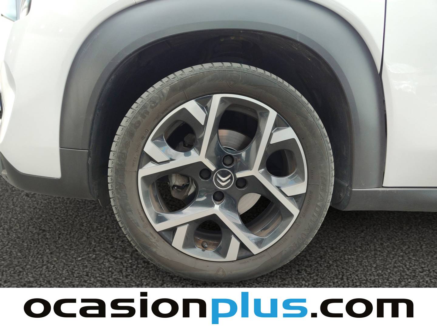 Foto Citroën C3 Aircross Citroen C3 Aircross PureTech 130 Shine Pack EAT6 (131 CV)