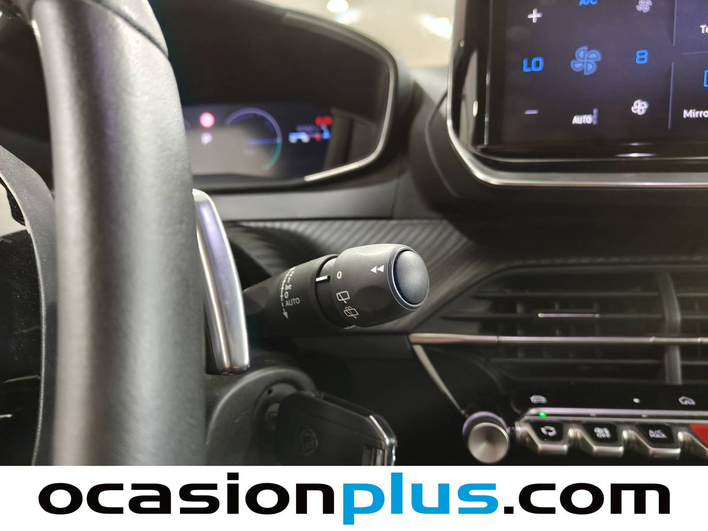 Peugeot 2008 Peugeot 2008 Allure Hybrid eDCS6 (145 CV) km 0