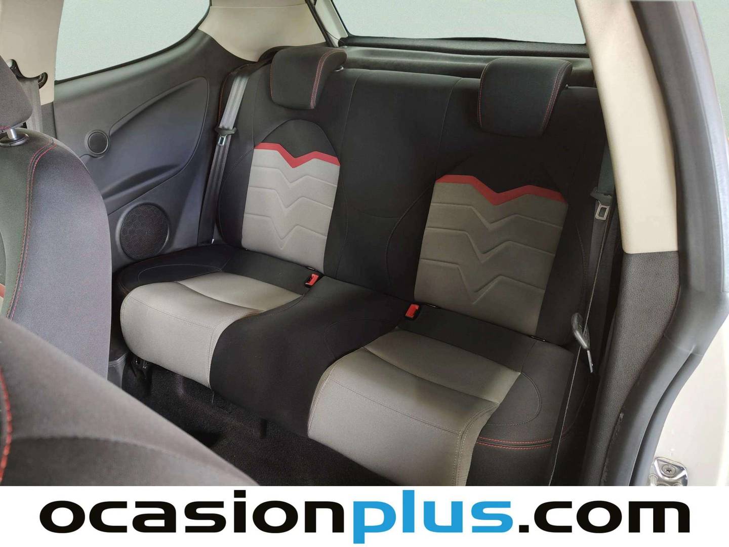 Foto Alfa Romeo MiTo Alfa Romeo Mito 1.3 JTDm S&S Distinctive (85 CV)