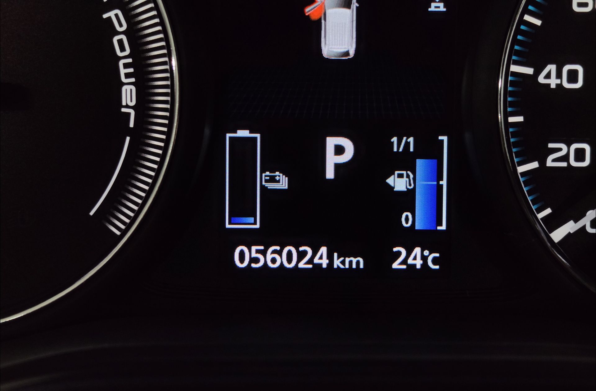 Mitsubishi Outlander 2.0 PHEV Kaiteki 4WD - foto 12