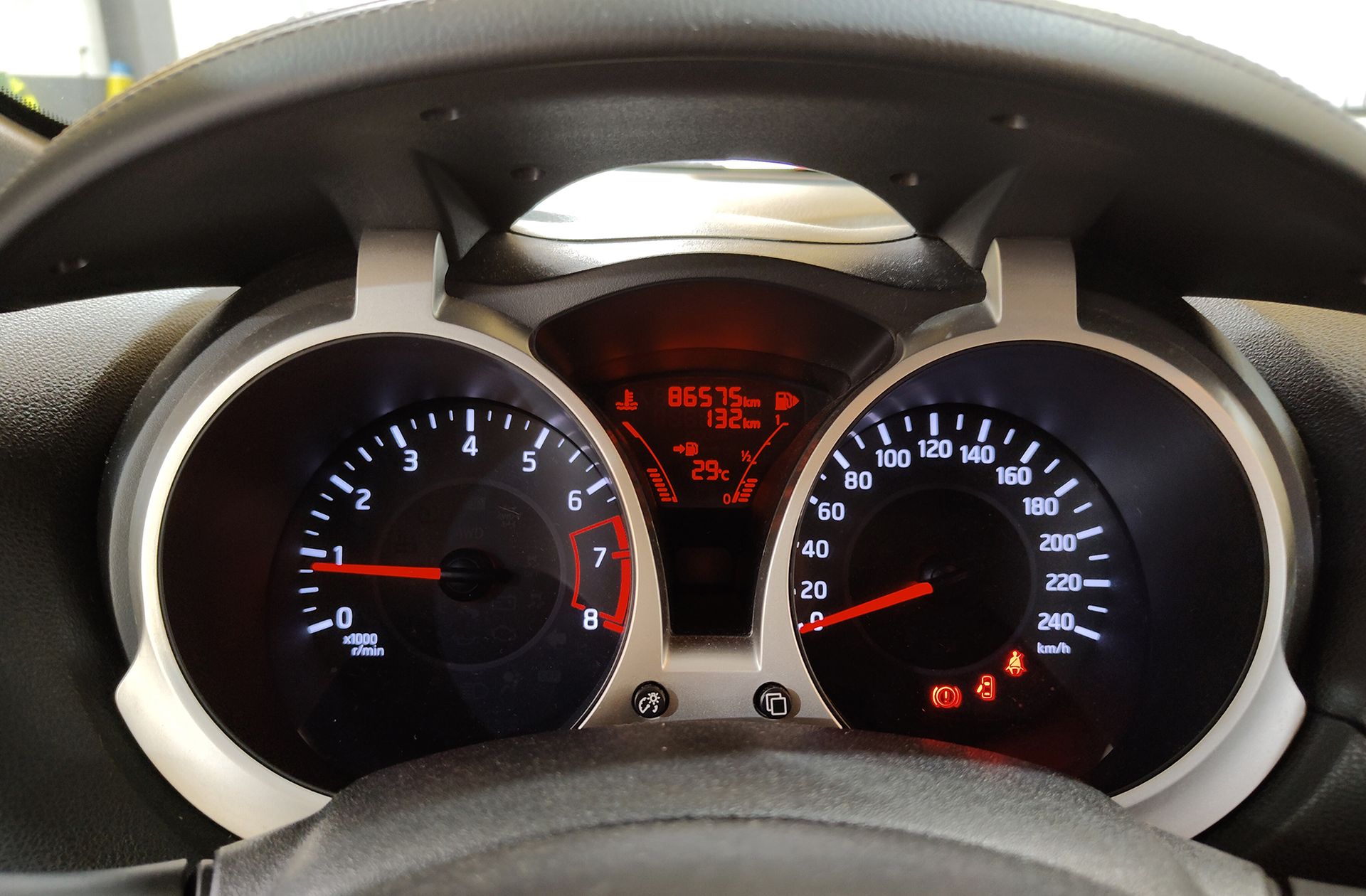 Nissan Juke 1.2 DIG-T N-Tec 4x2 - foto 19
