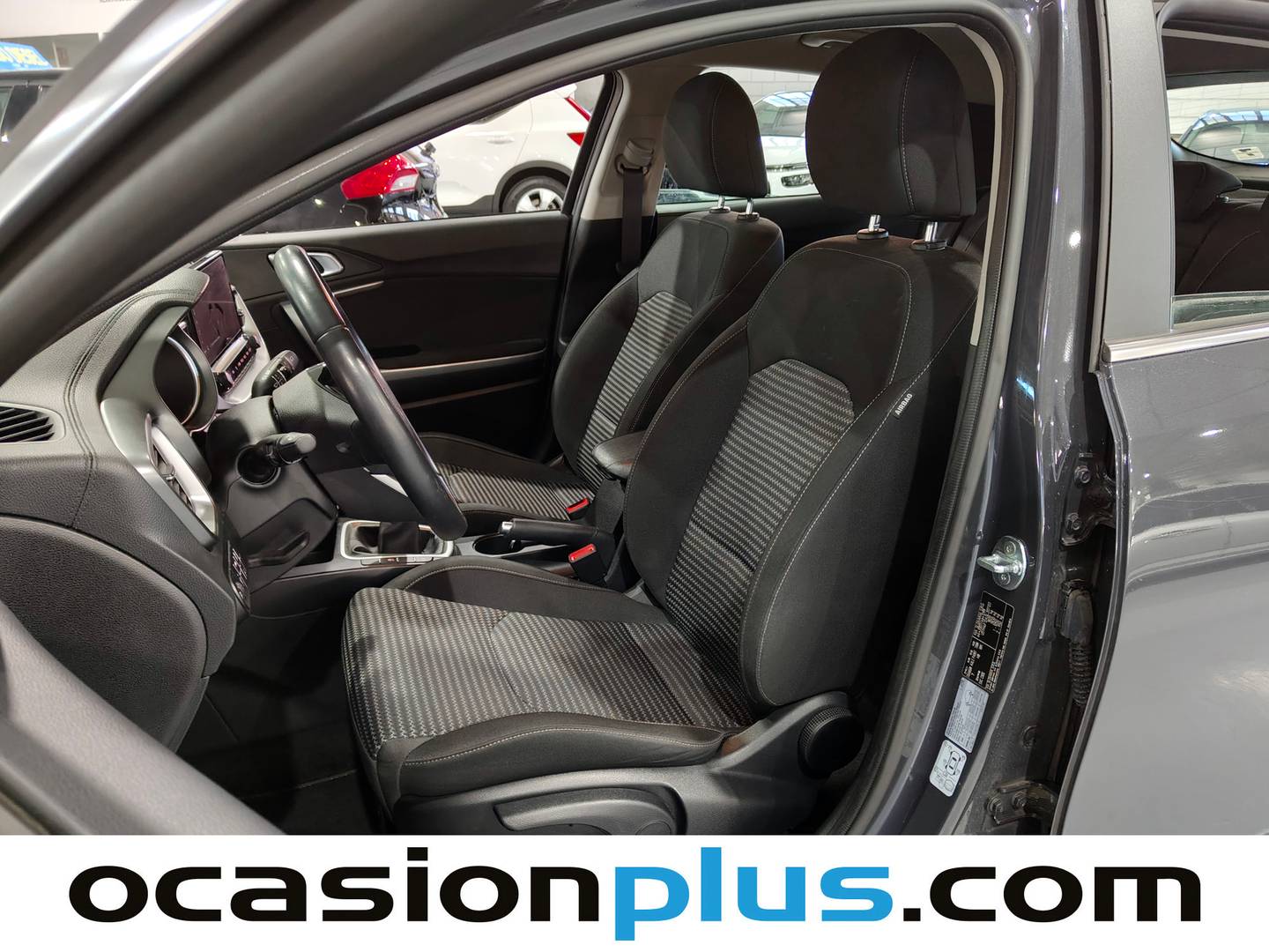 Foto asientos delanteros KIA XCeed Kia XCeed 1.0 T-GDi Business (100 CV)