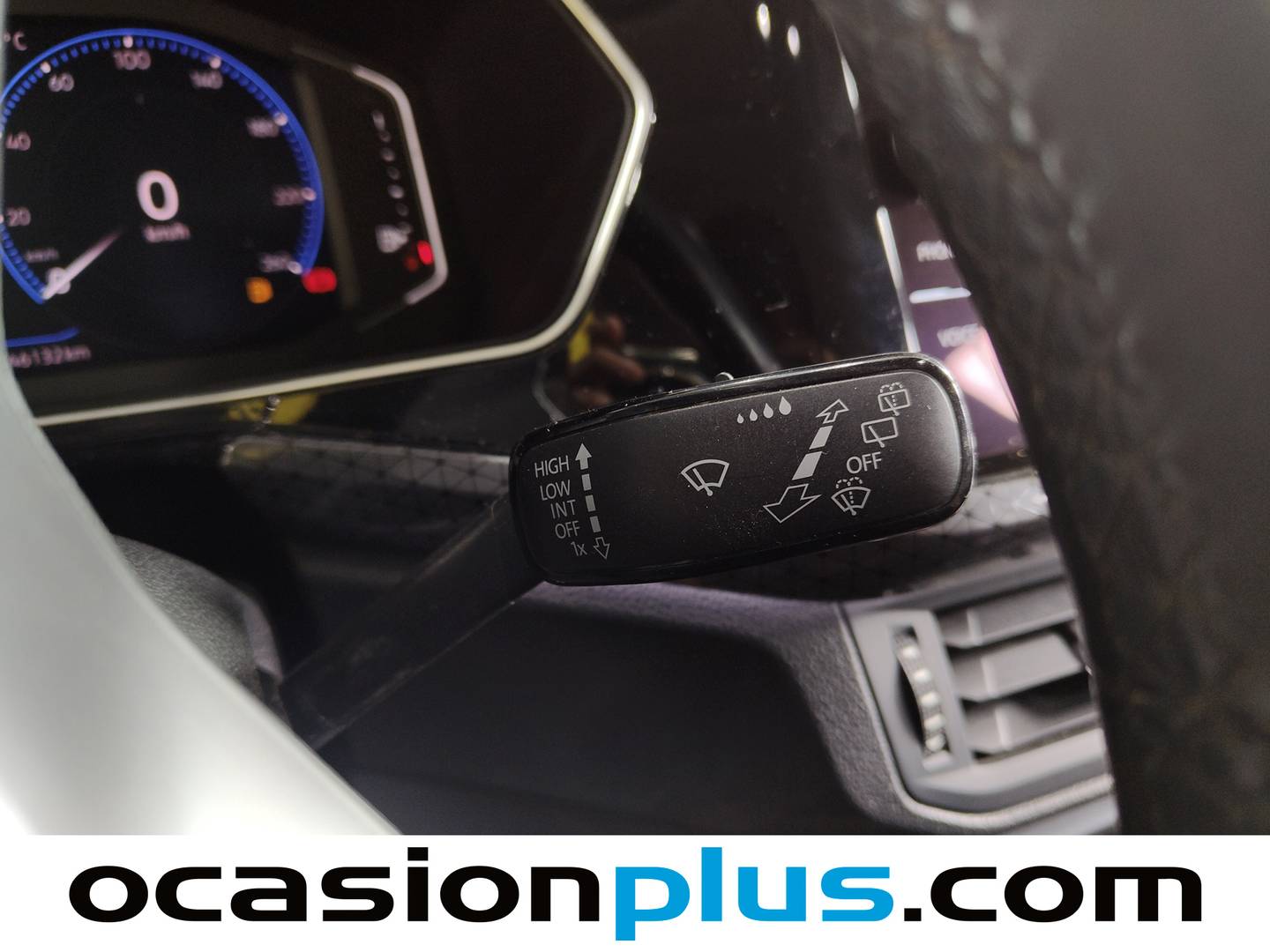 Foto Volkswagen T-Cross Volkswagen T-Cross Sport 1.0 TSI  (115 CV) DSG