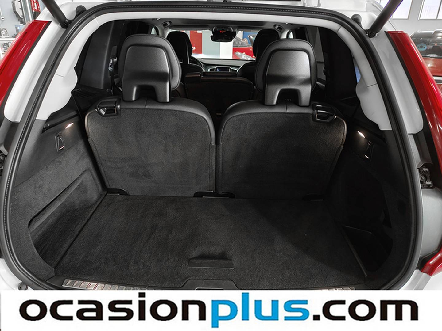 Foto Volvo XC90 Volvo XC90 D5 Momentum AWD Auto (225 CV) 7 Plazas