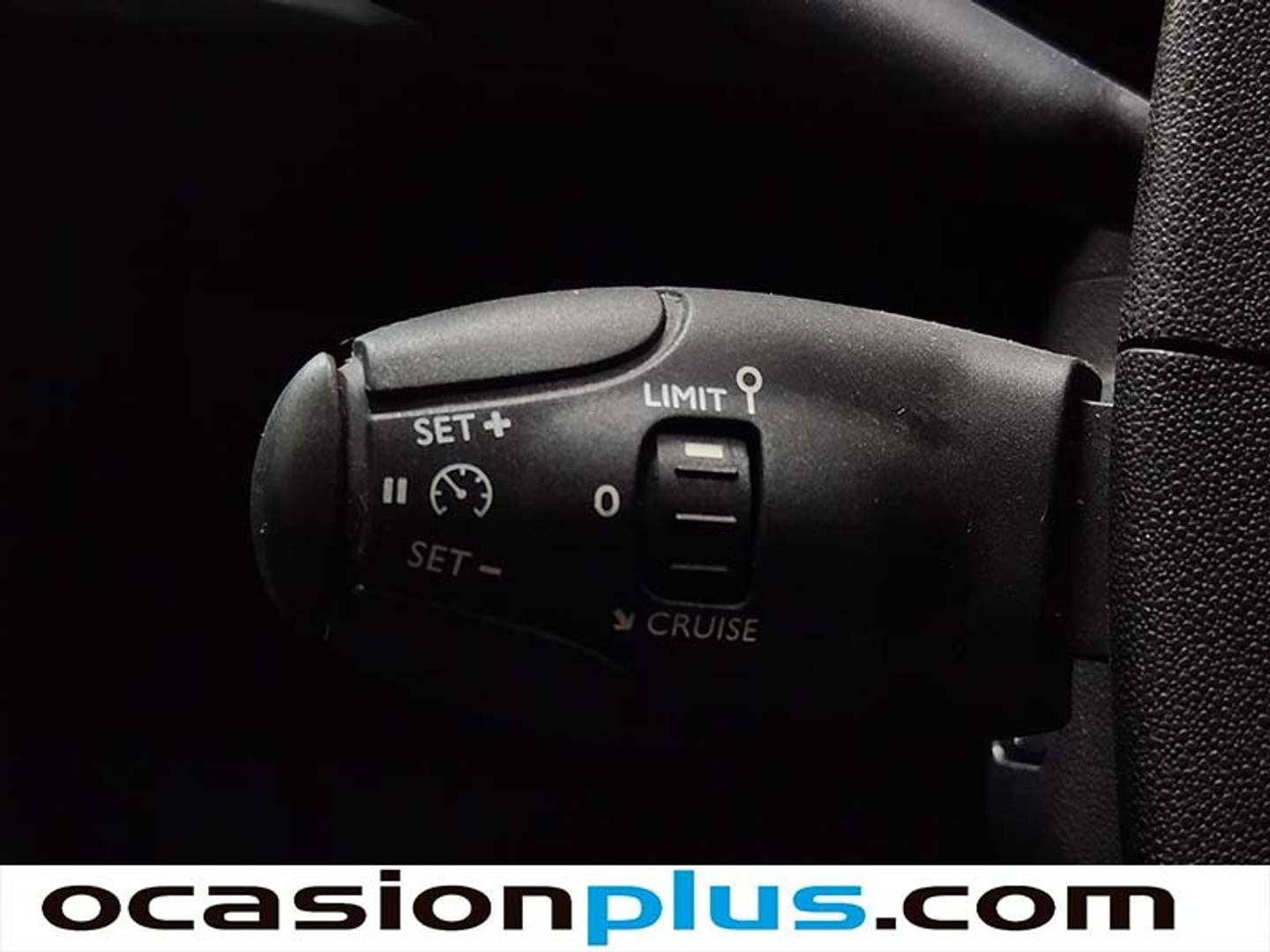 Foto DS DS 3 DS DS3 PureTech 82 Desire (82 CV)